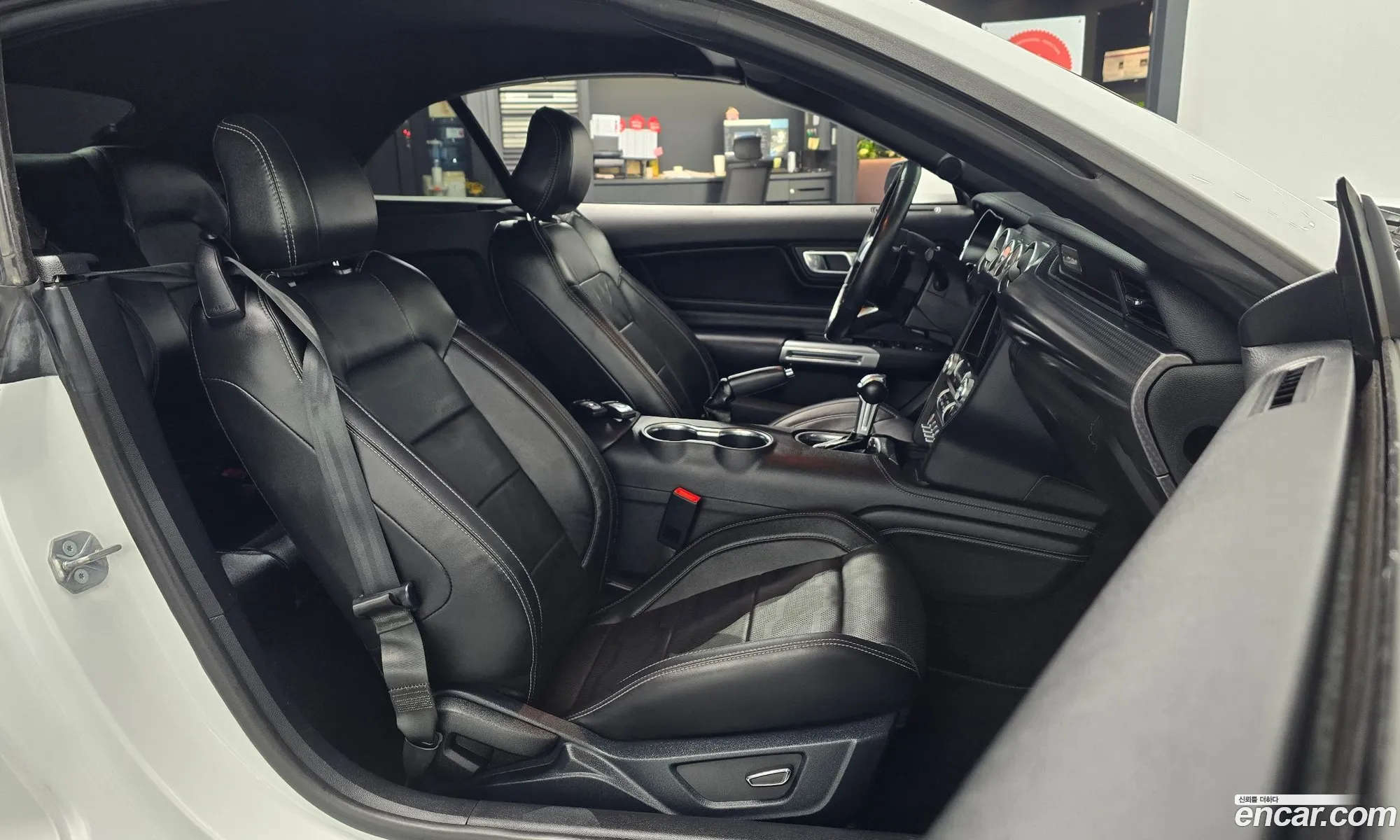 Ford Mustang 2018 — 15