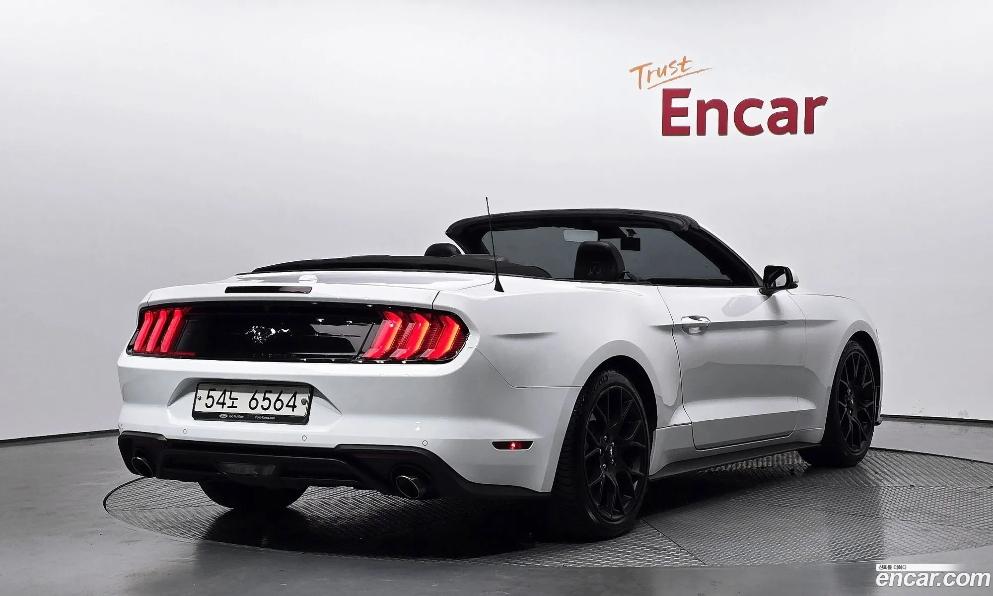 Ford Mustang 2018 — 16