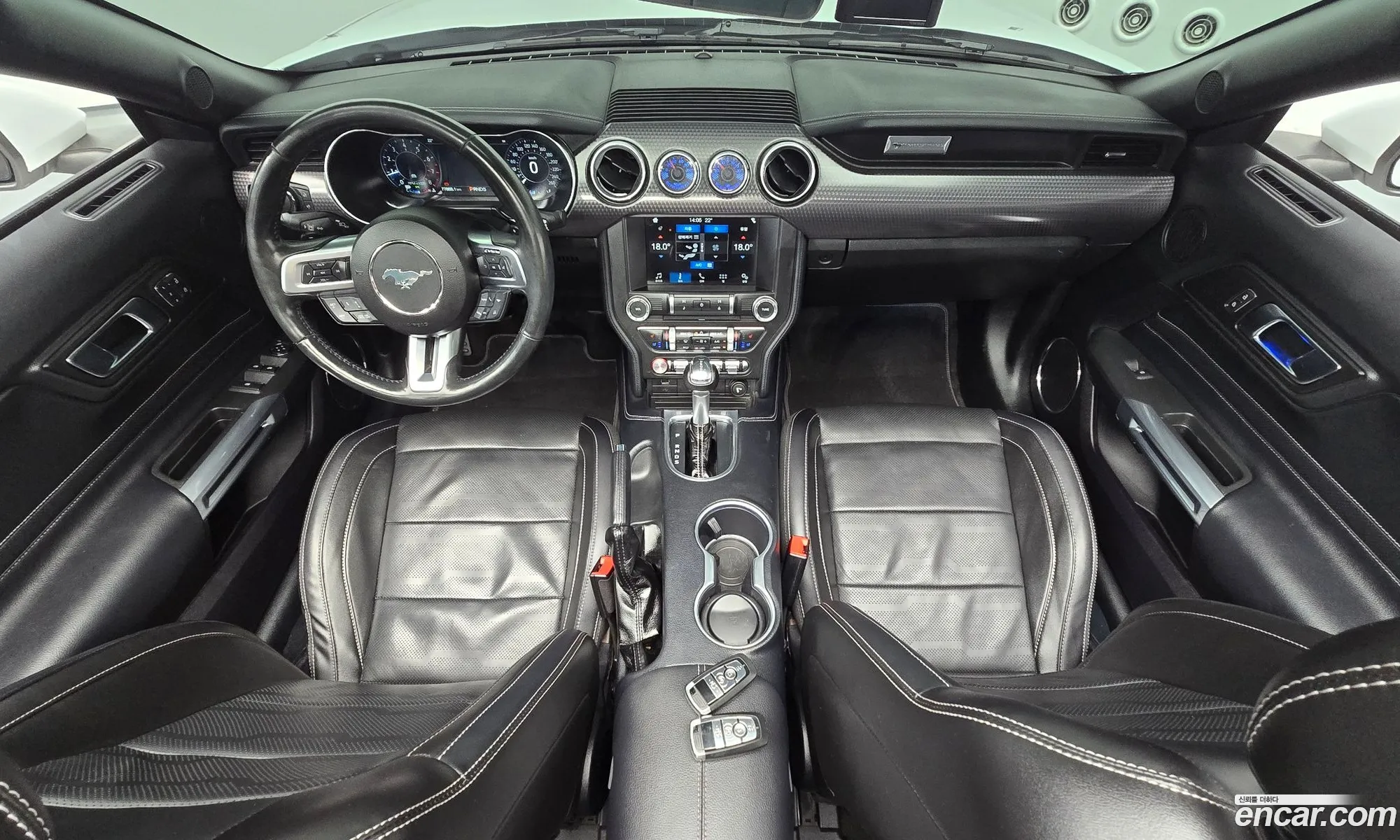 Ford Mustang 2018 — 17