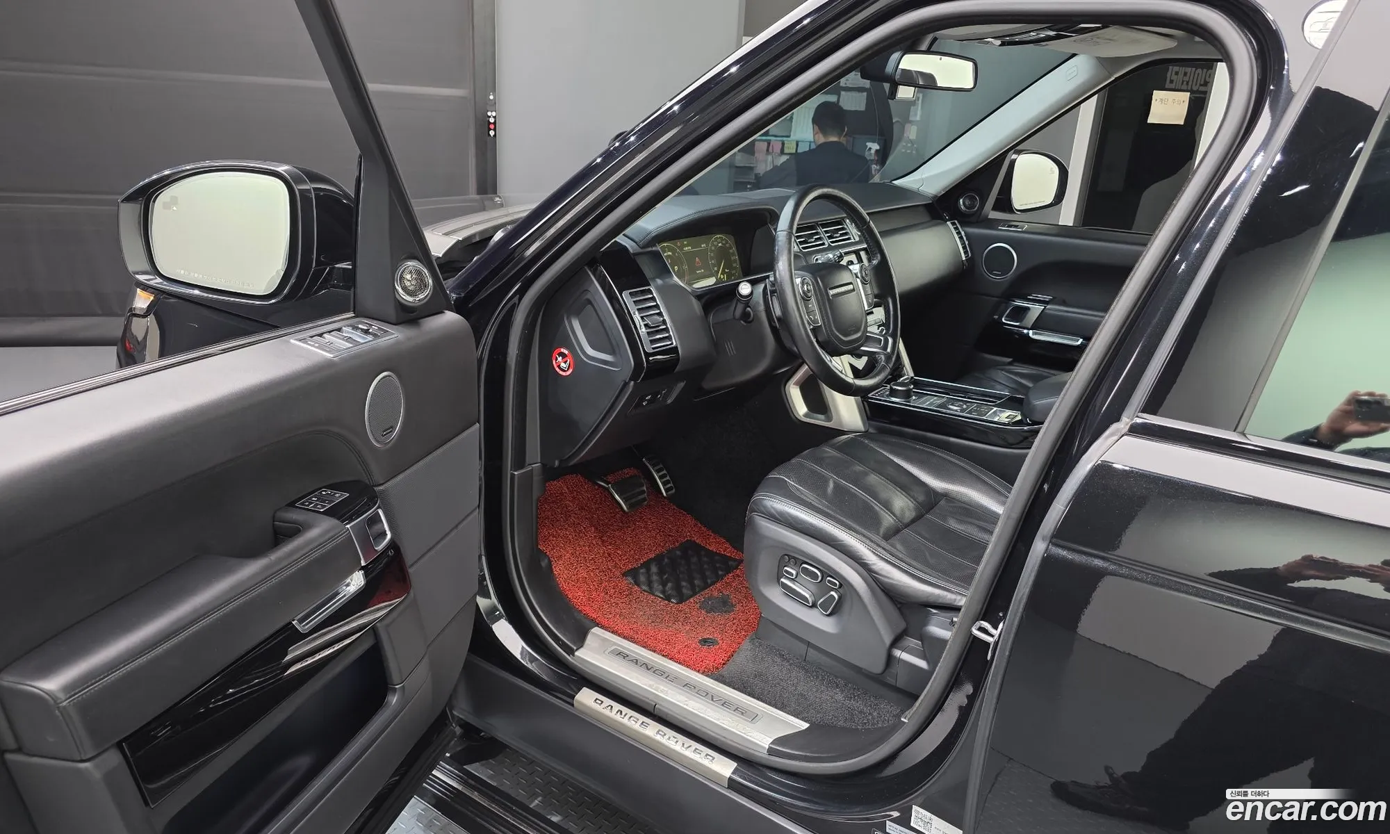 Land Rover Range Rover 2015 SALGA3JF9FA227778 — 10