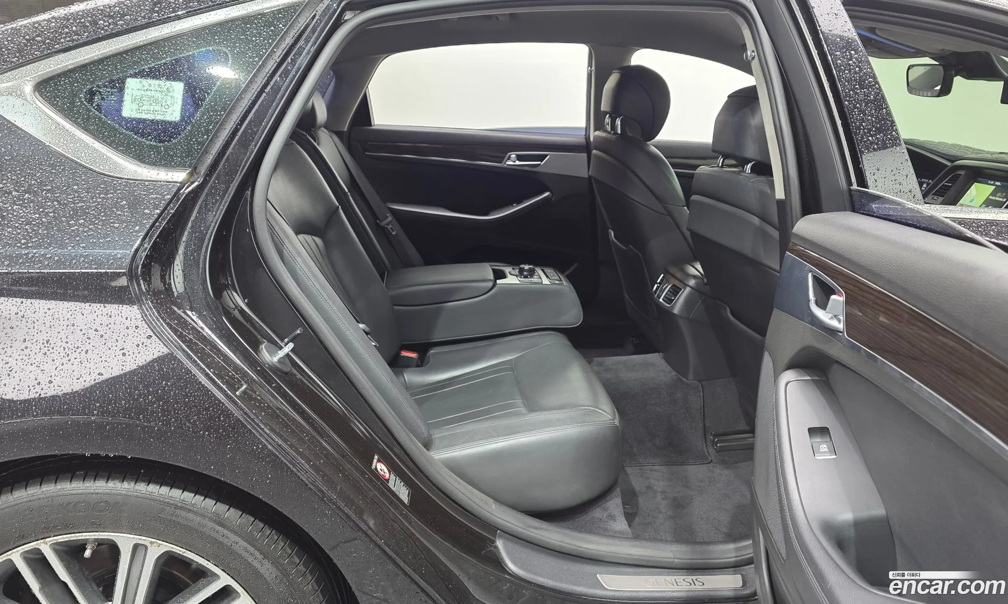 Genesis G80 2018 KMHGL412DJU286867 — 9