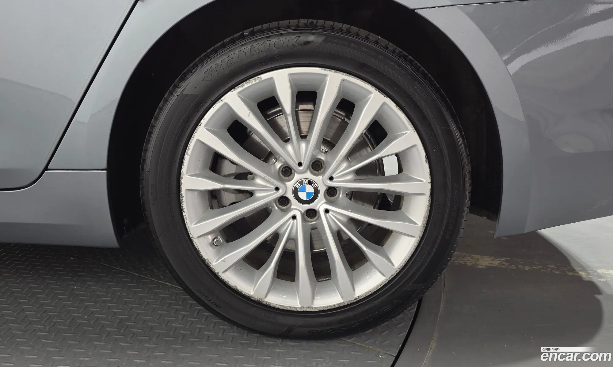 BMW 5 Series 2019 WBAJF5104KWW05828 — 20