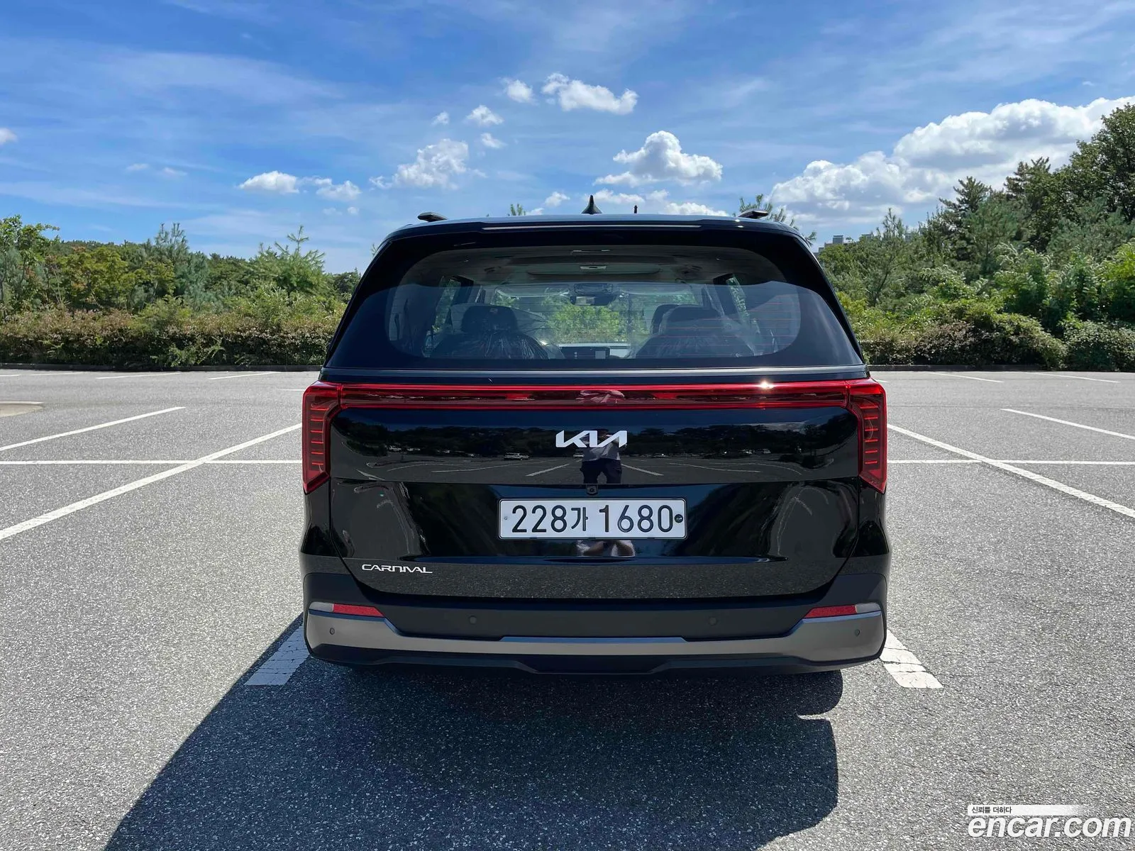 Kia Carnival 2024 — 2