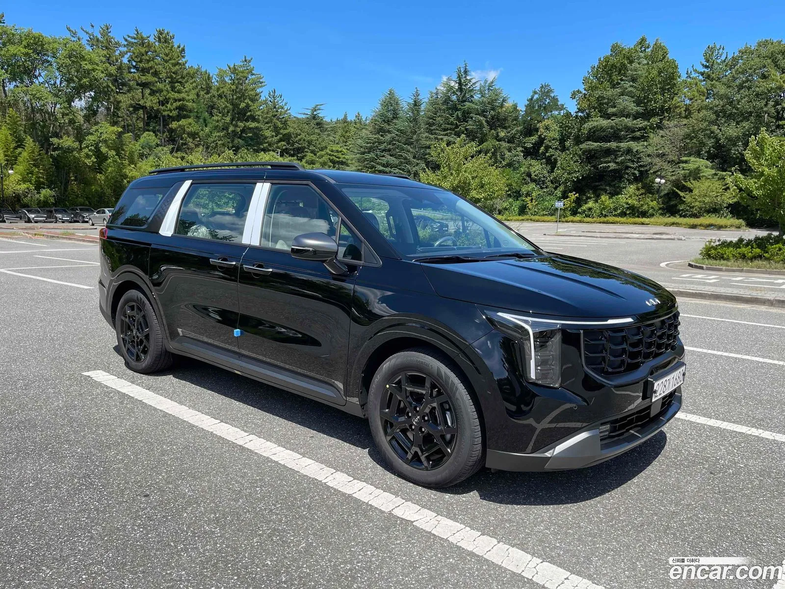 Kia Carnival 2024 — 3