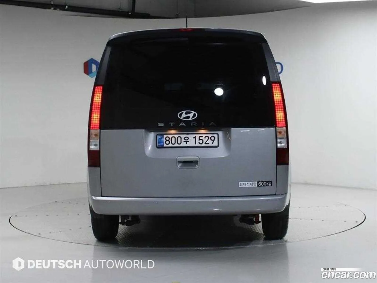 Hyundai Staria 2025 — 3
