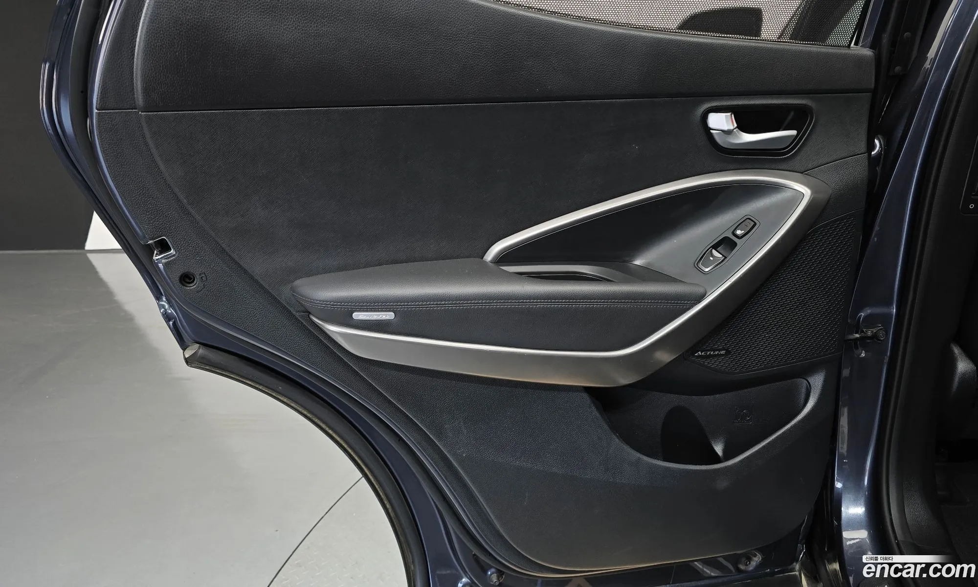 Hyundai Santa Fe DM 2015 — 32