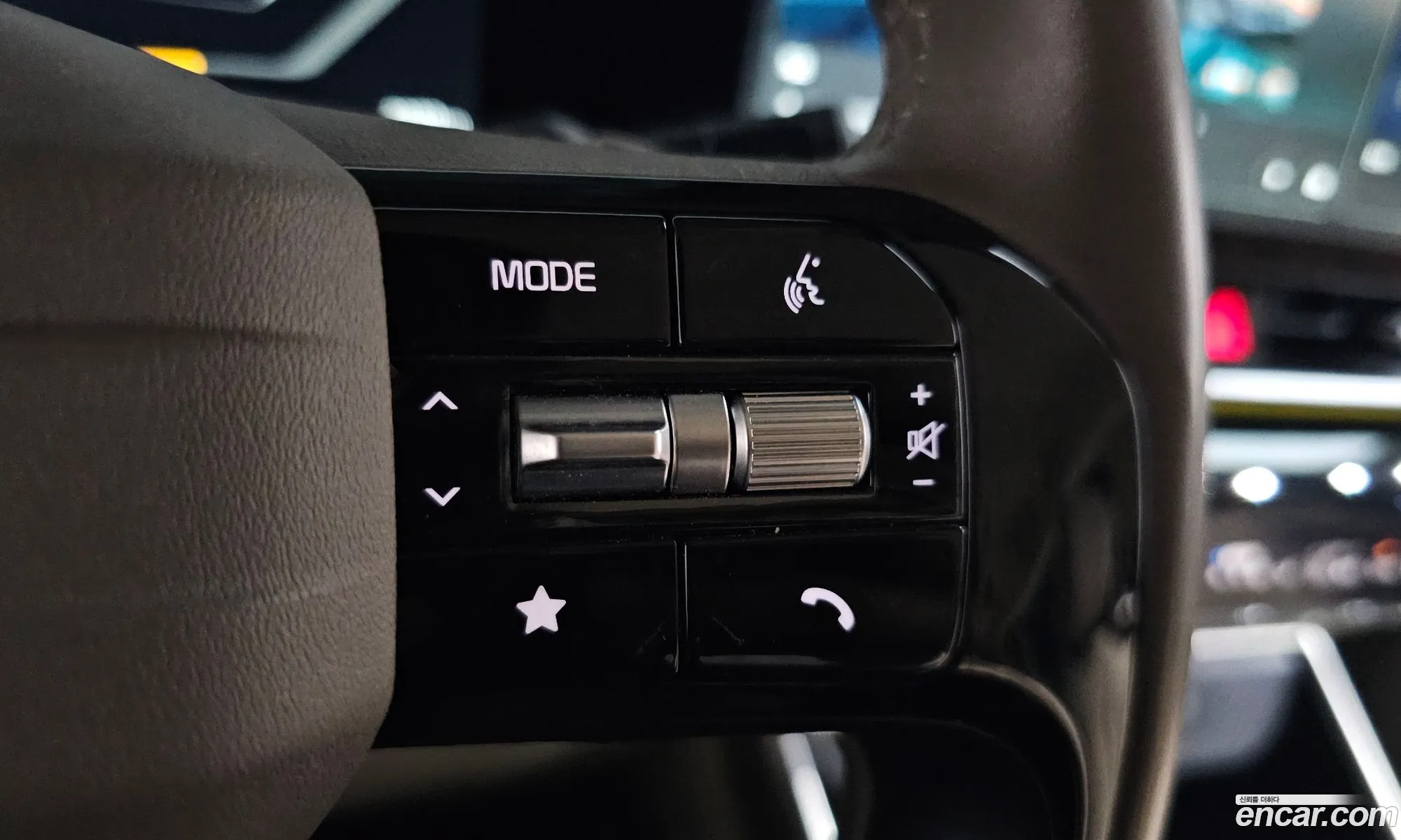 Kia Carnival 2024 — 3