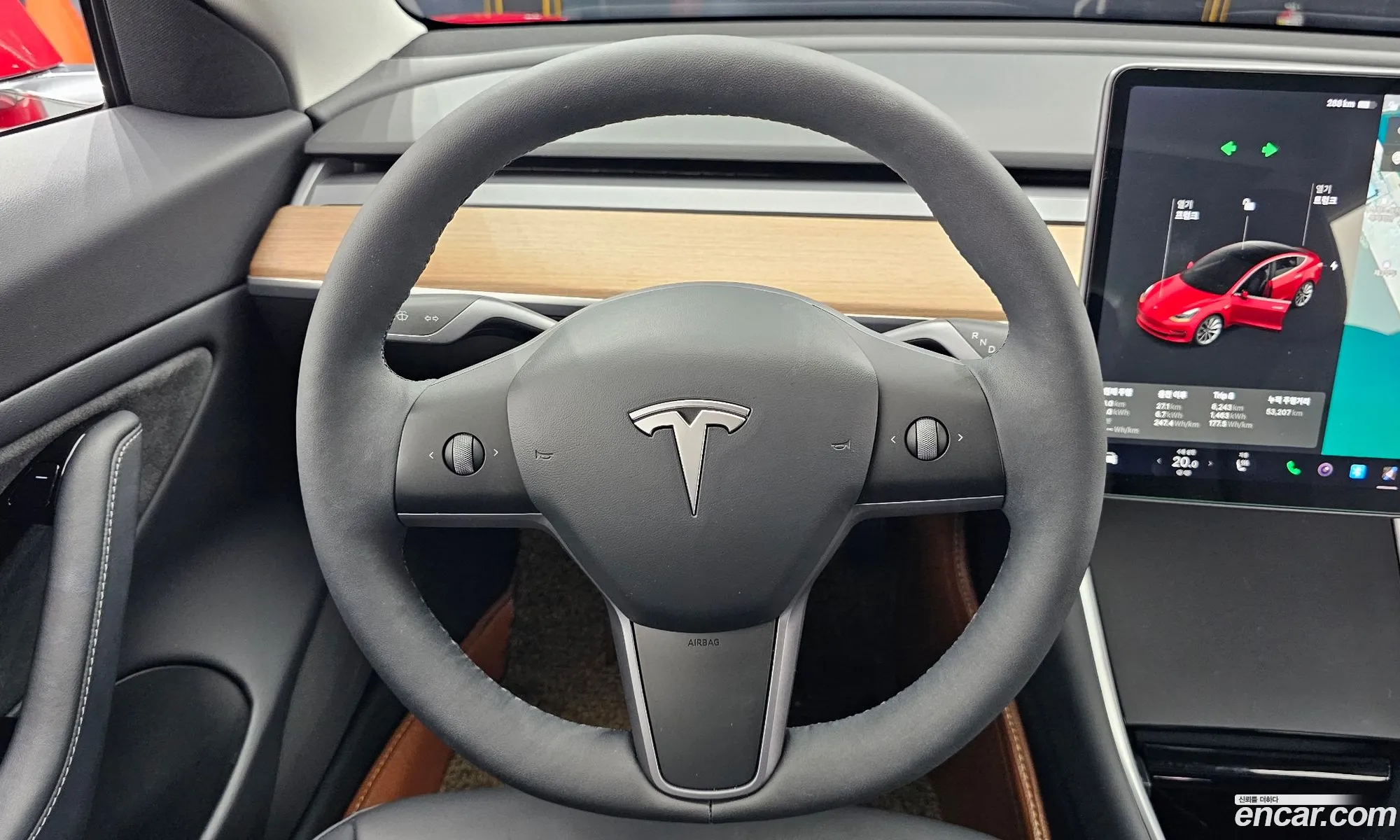 Tesla Model 3 2020 — 24