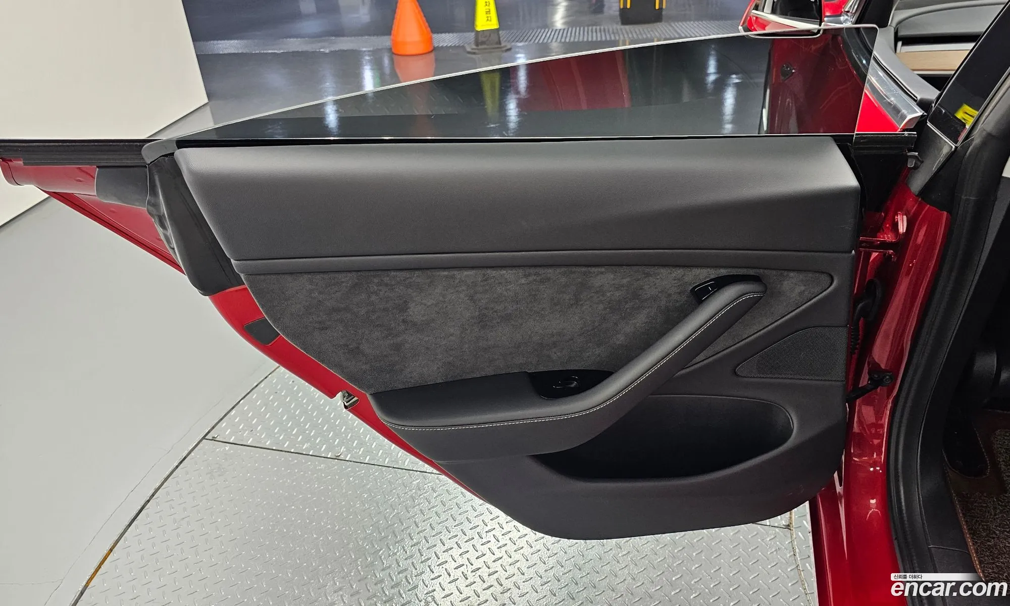 Tesla Model 3 2020 — 4