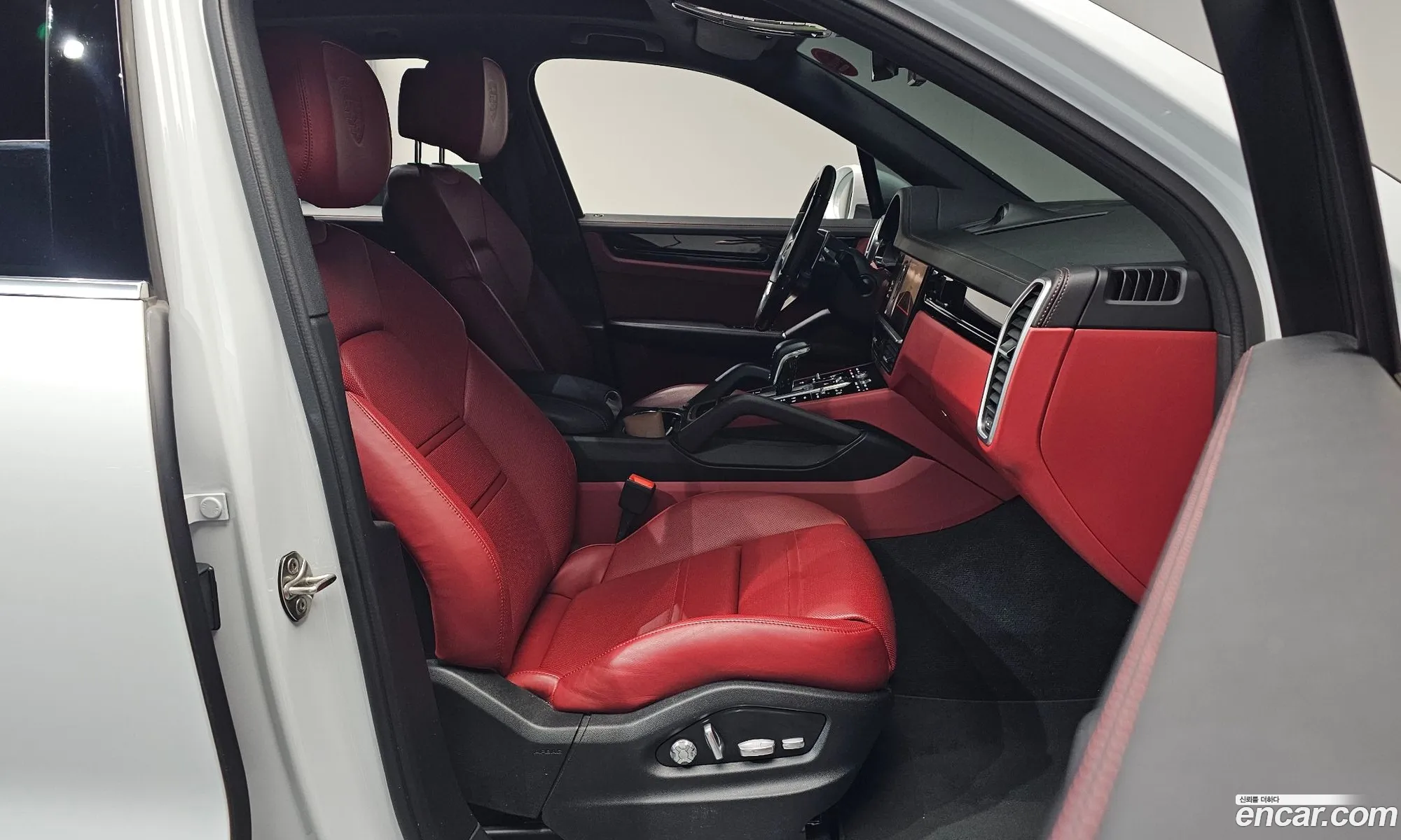 Porsche Cayenne 2021 WP1AE29Y6MDA33110 — 21
