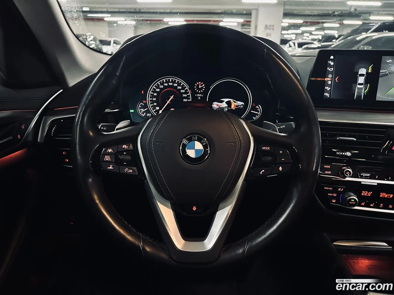 BMW 5 Series 2018 — 17