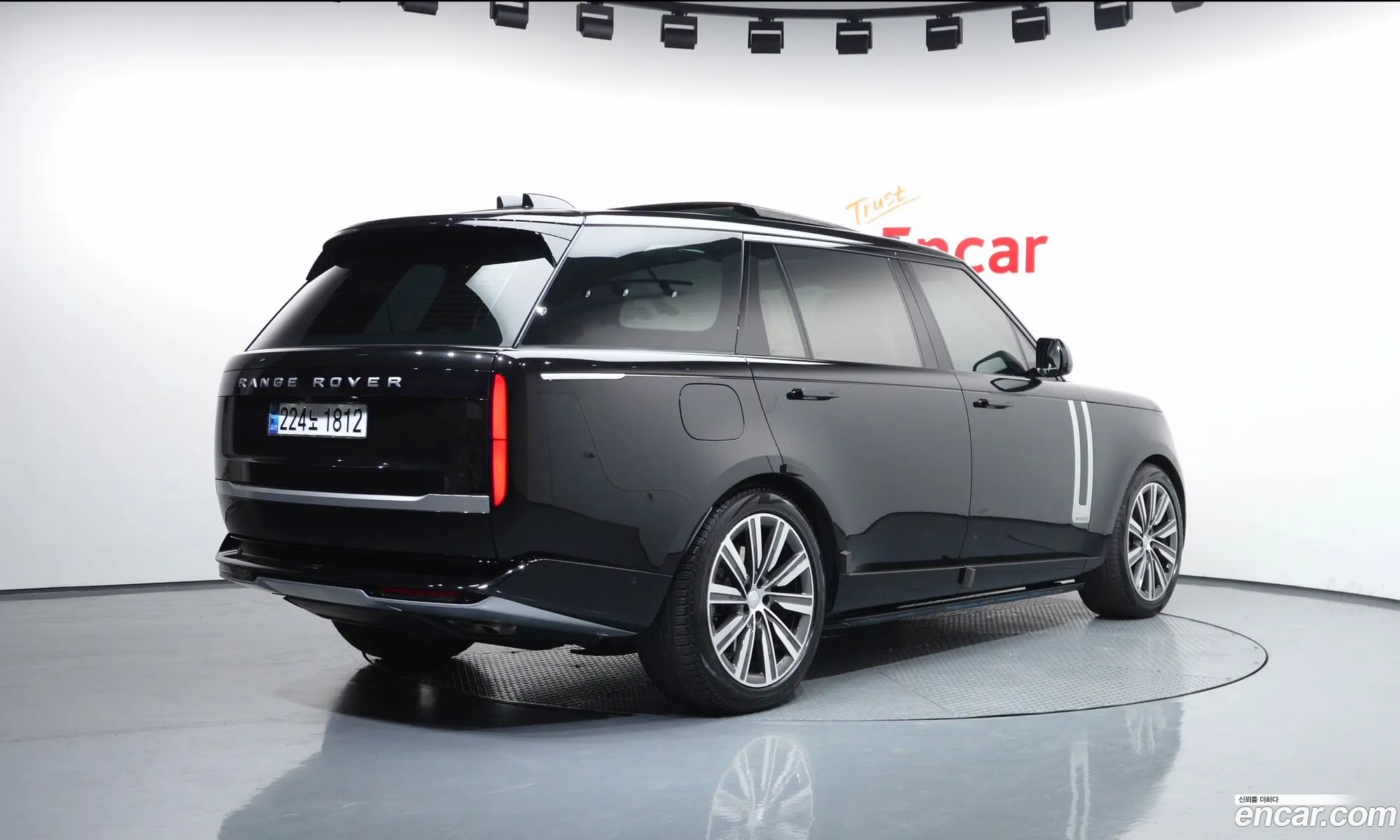 Land Rover Range Rover 2024 SALKABB9XRA238581 — 32