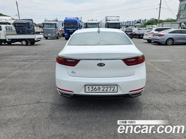 Kia K7 2017 — 2