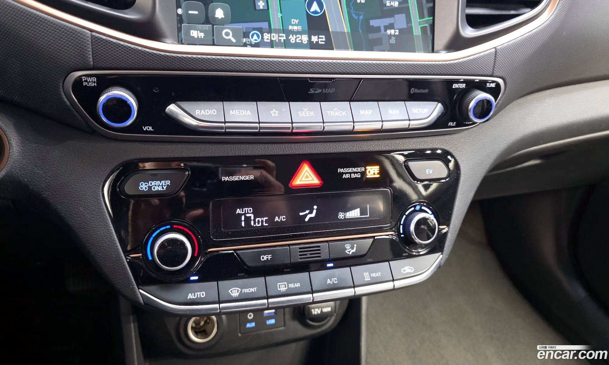 Hyundai Ioniq Electric 2018 — 16