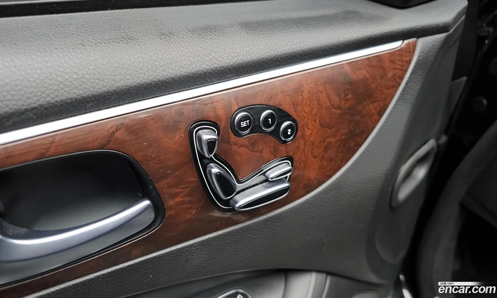 Hyundai Equus 2014 — 12