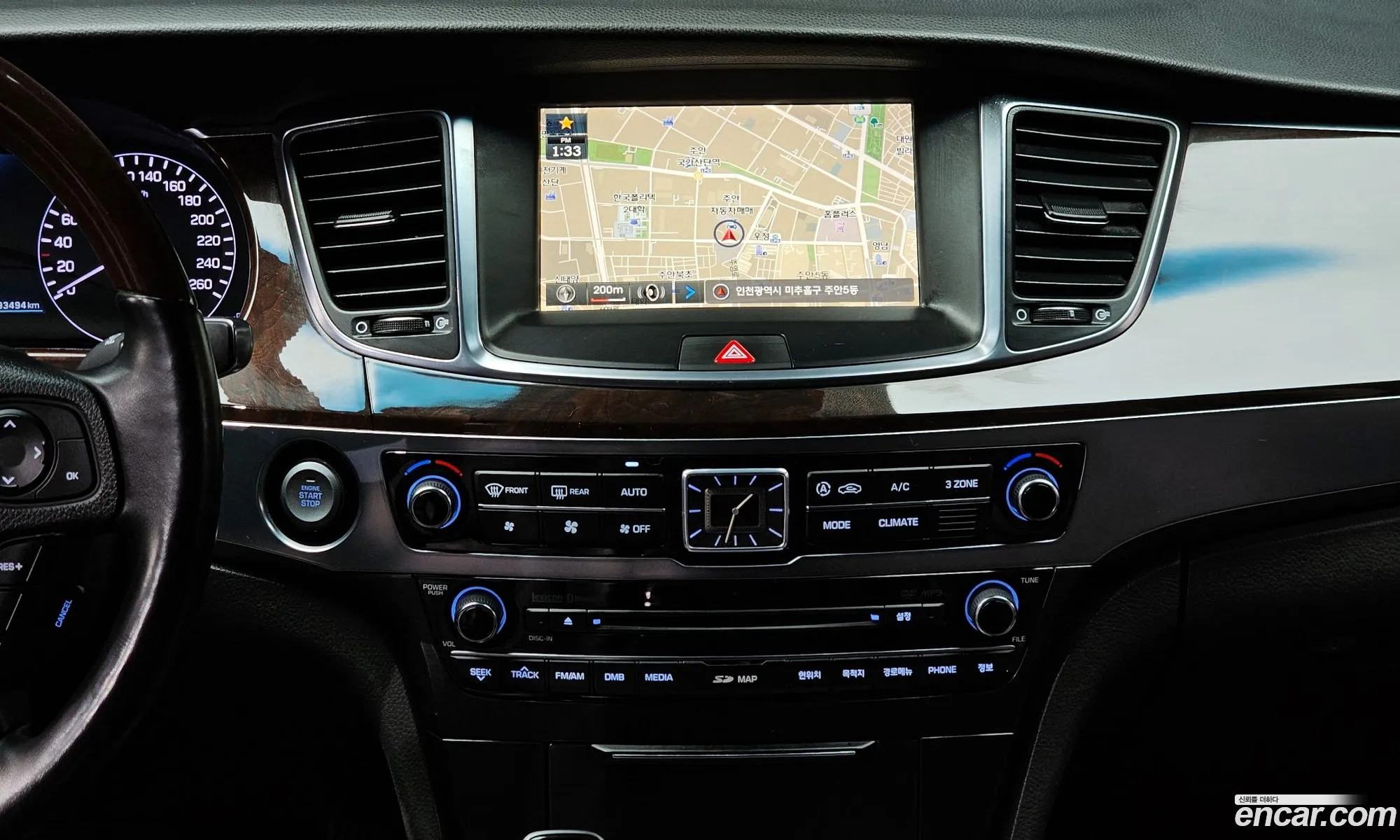 Hyundai Equus 2014 — 17