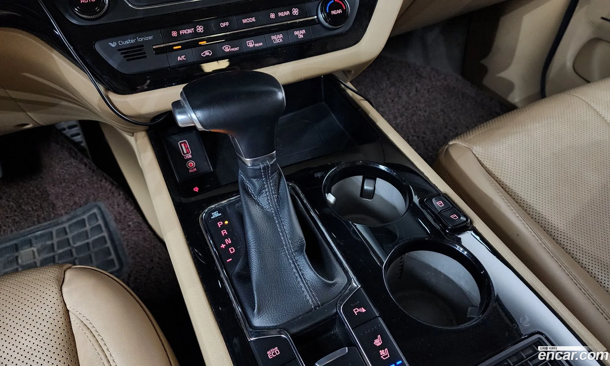 Kia Carnival 2018 — 33
