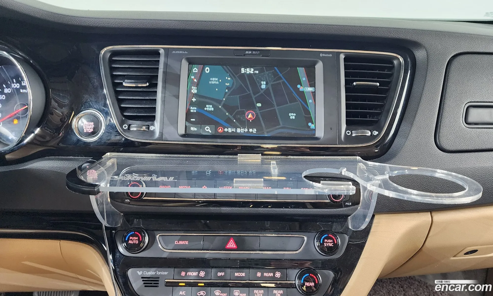 Kia Carnival 2018 — 8