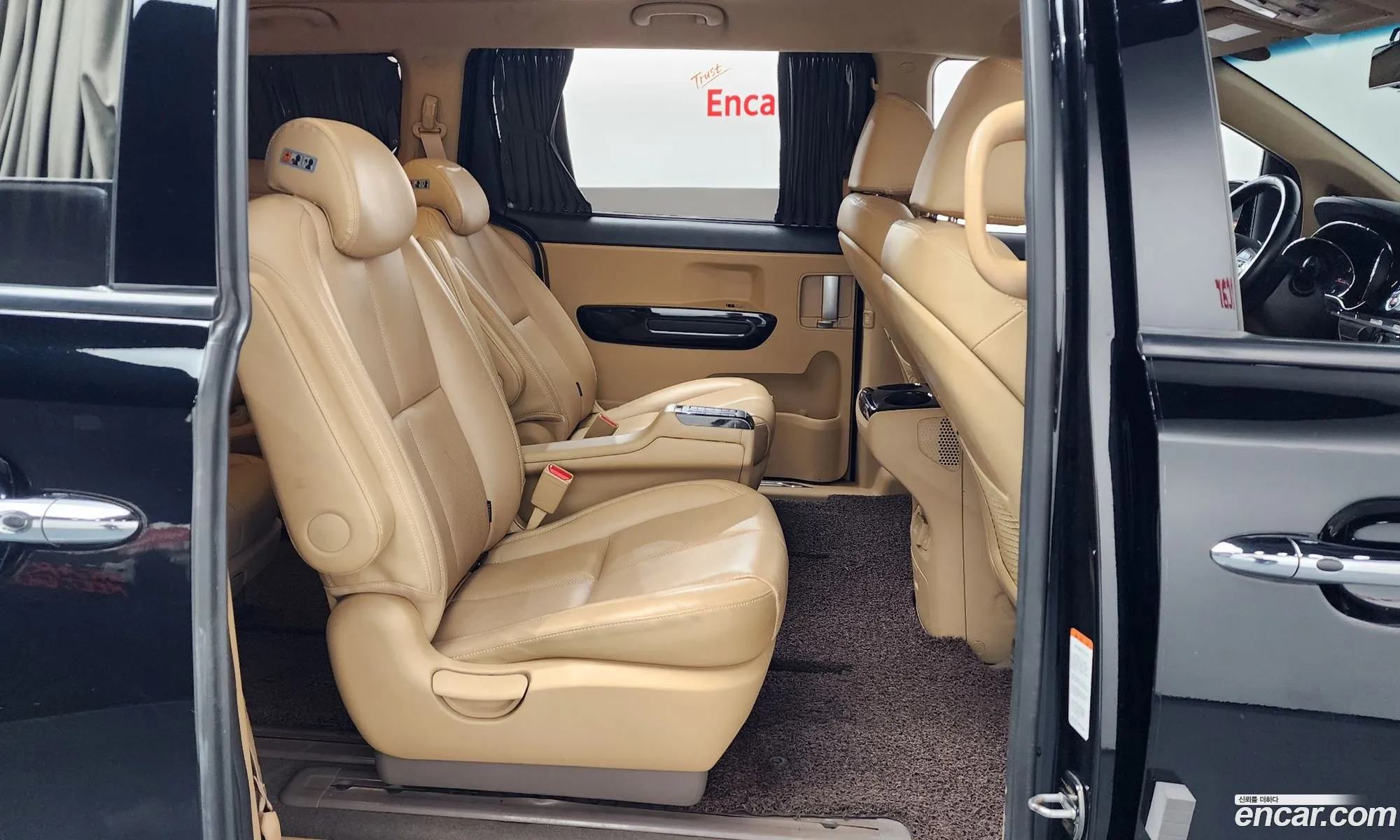 Kia Carnival 2018 — 16