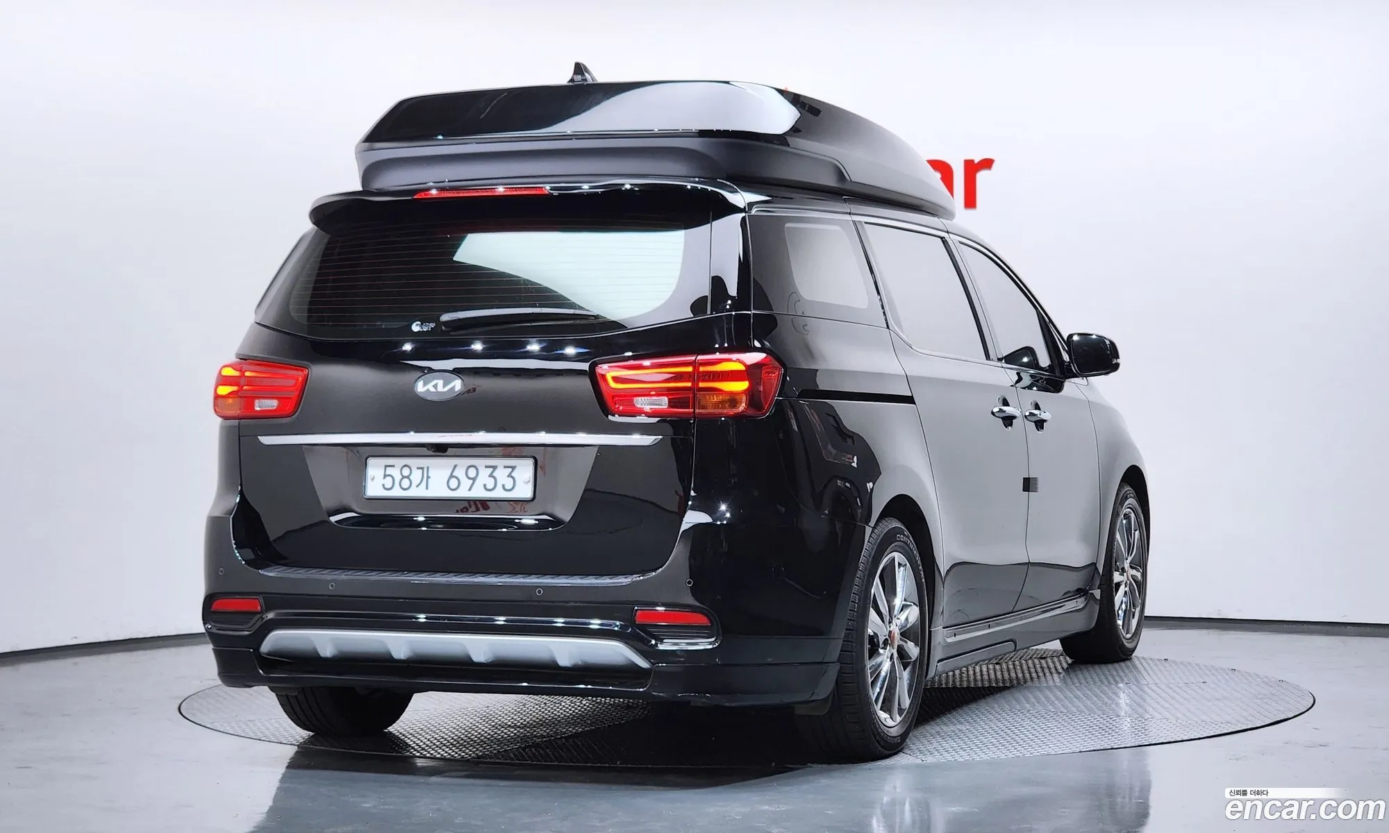 Kia Carnival 2018 — 35