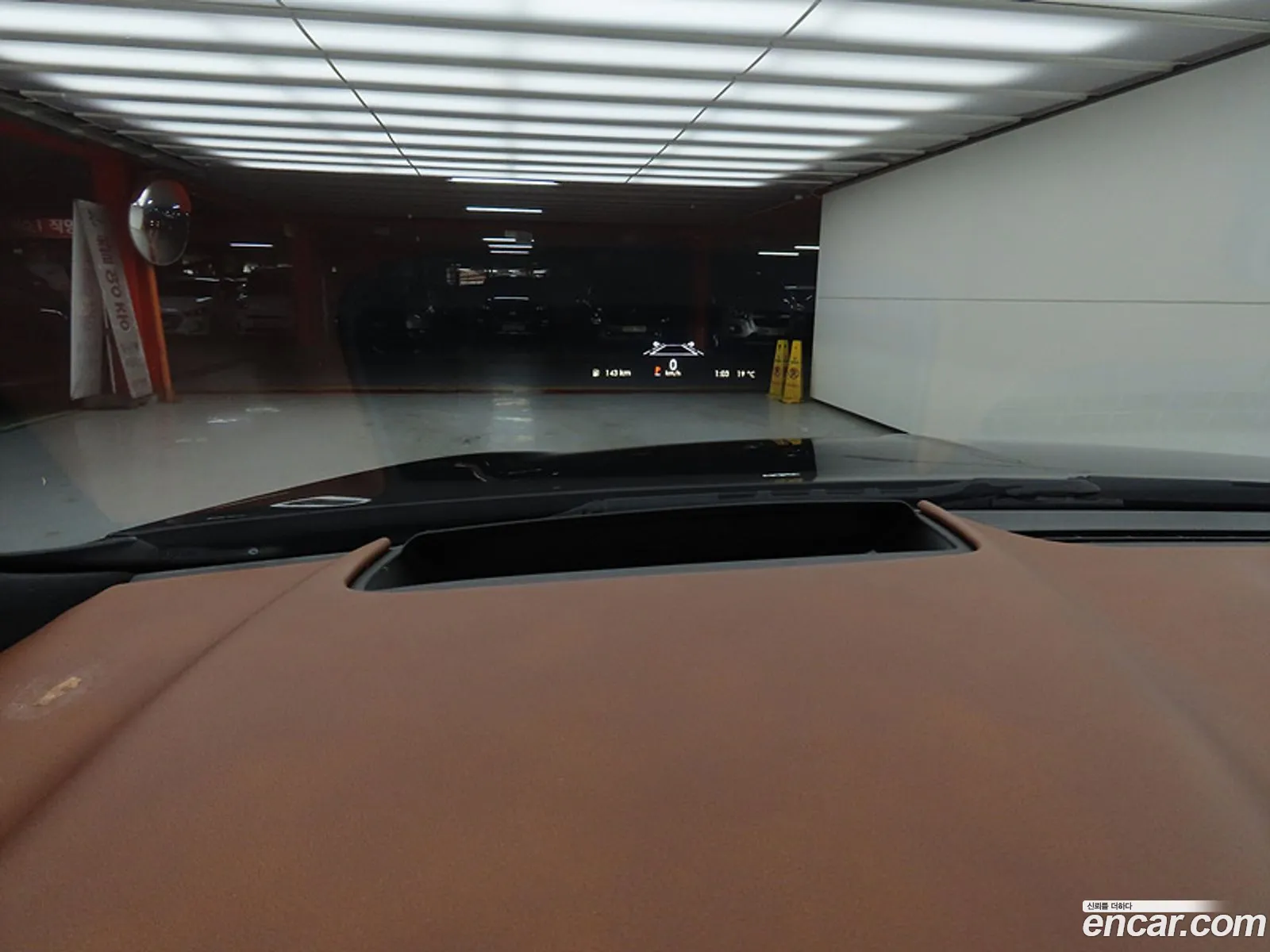 Lincoln Continental 10th Gen 2017 — 12