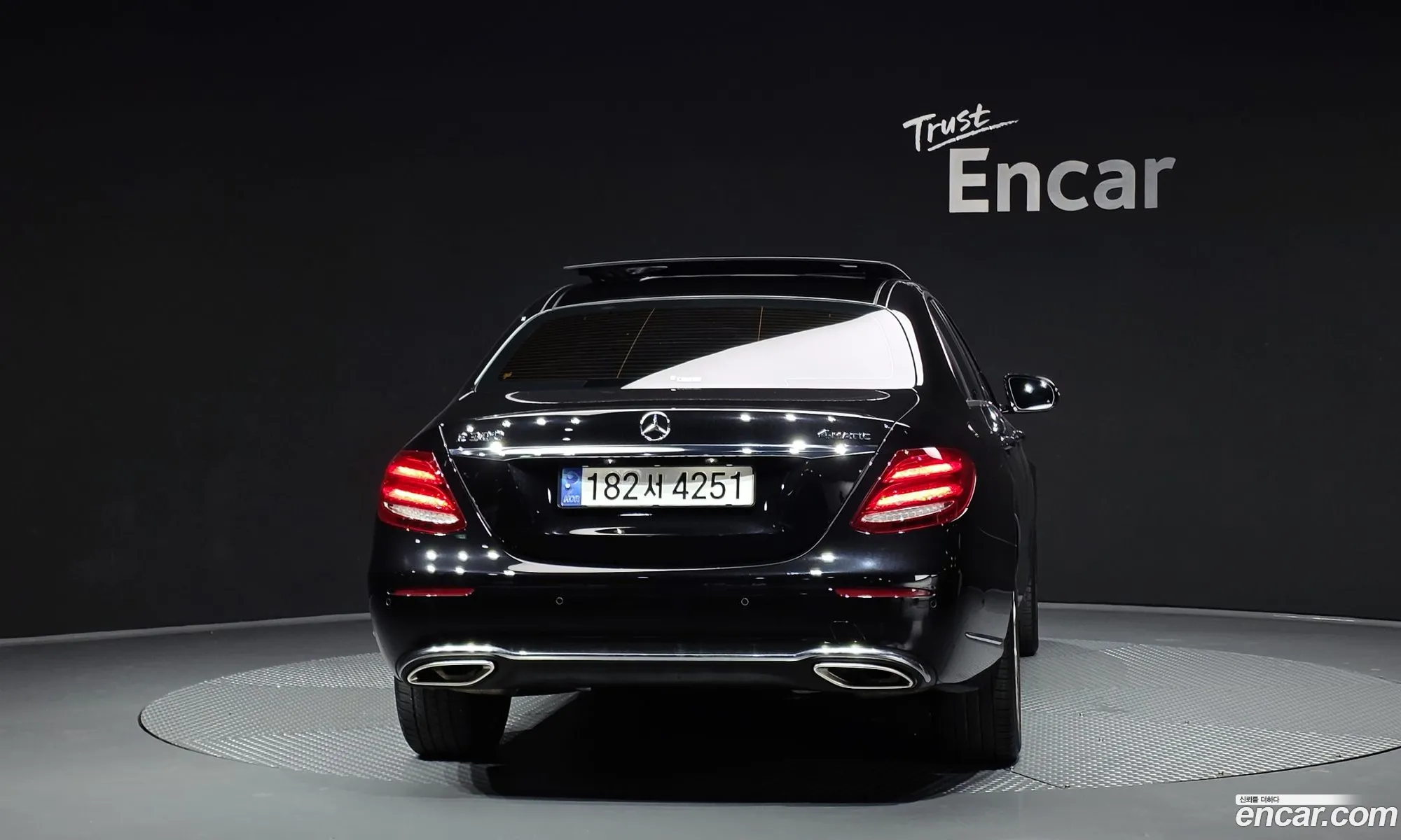 Mercedes-Benz E-Class W213 2019 WDDZF4KB1KA604638 — 6