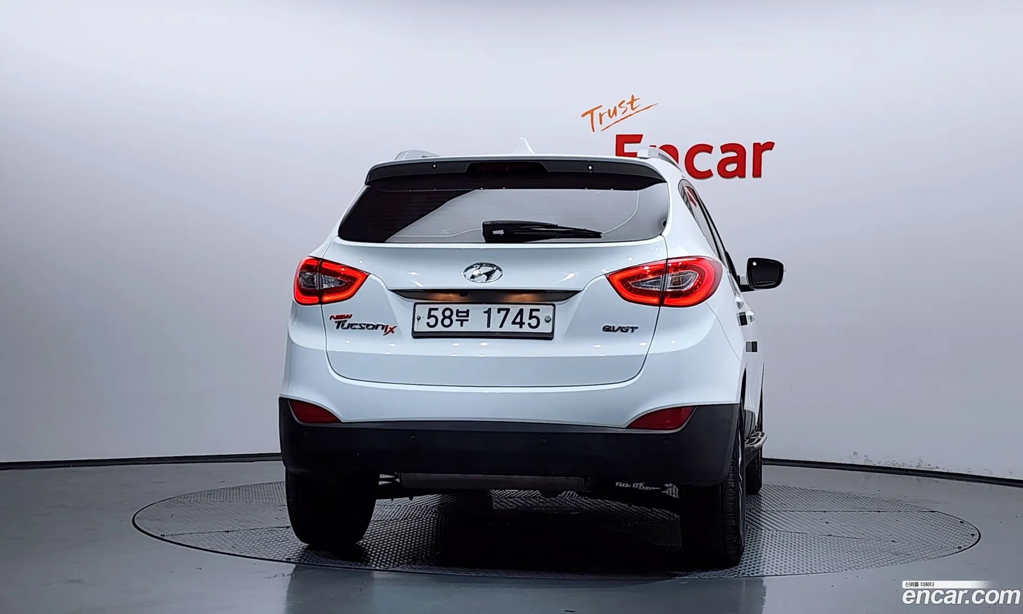 Hyundai Tucson ix 2015 — 16