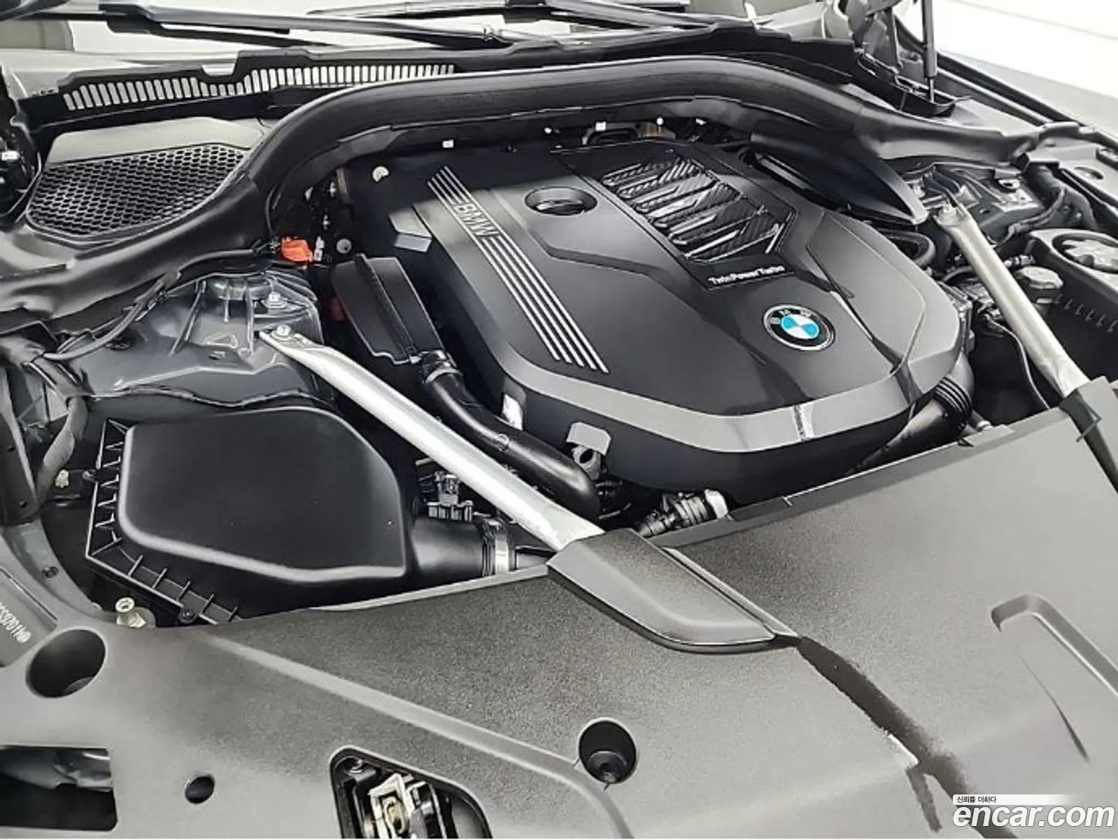 BMW 6 Series GT 2024 — 7