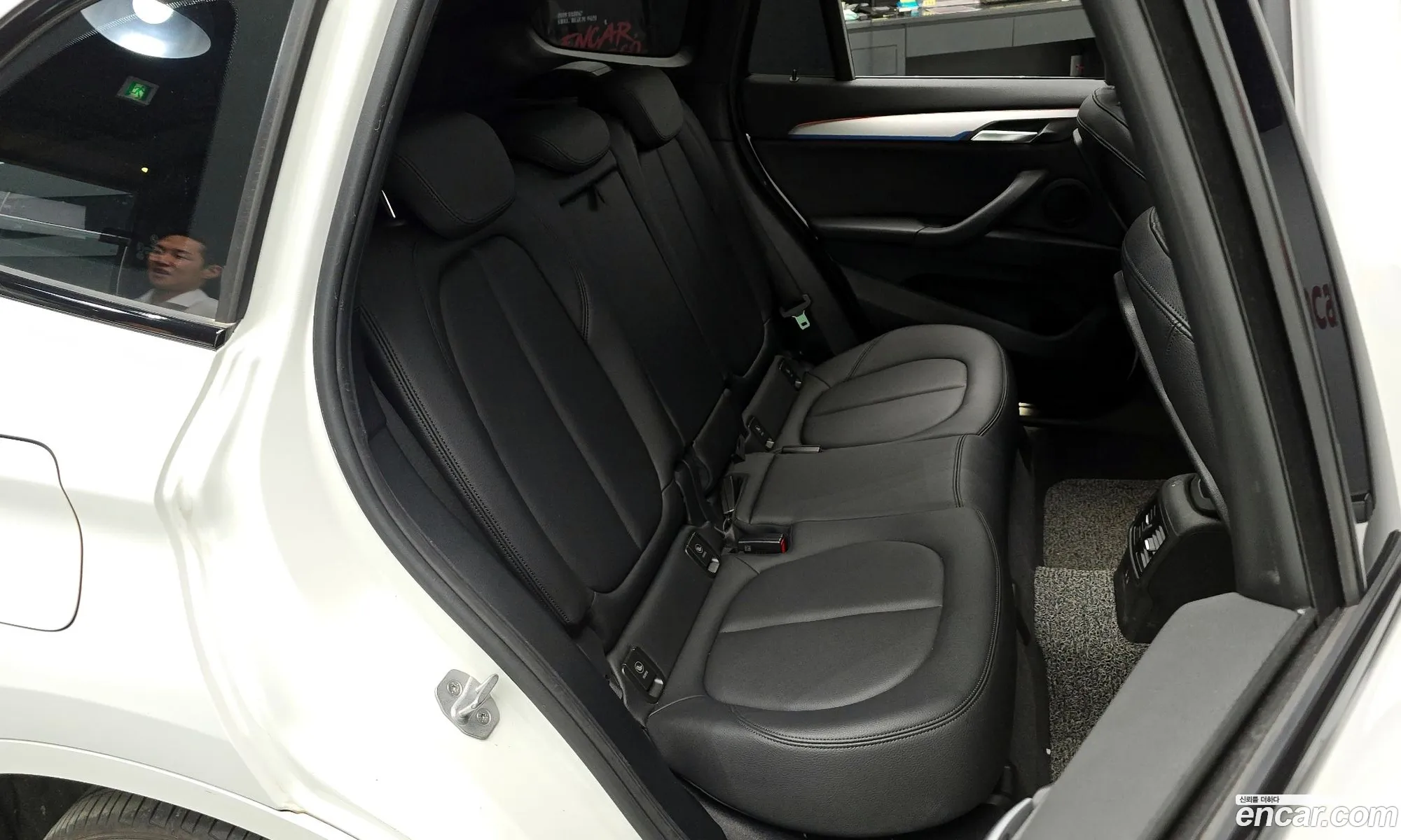 BMW X1 2019 WBA11DG08L5P17667 — 9
