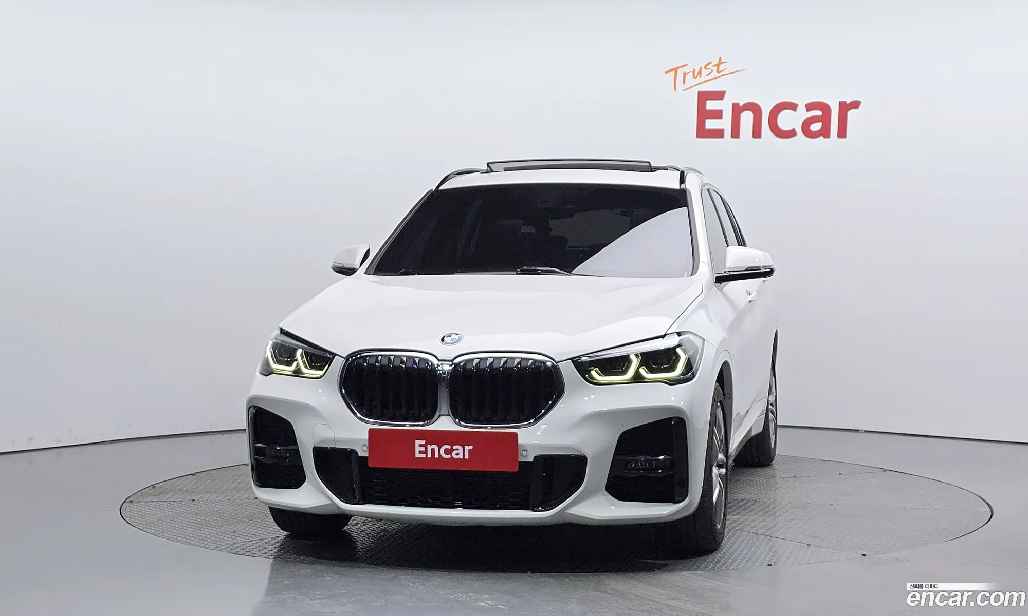 BMW X1 2019 WBA11DG08L5P17667 — 8