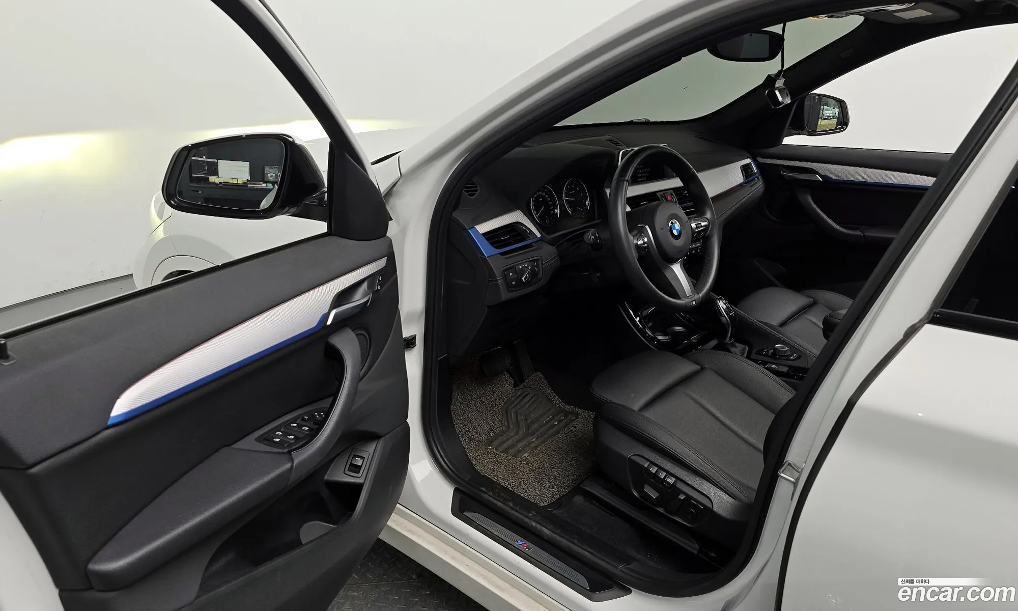 BMW X1 2019 WBA11DG08L5P17667 — 20