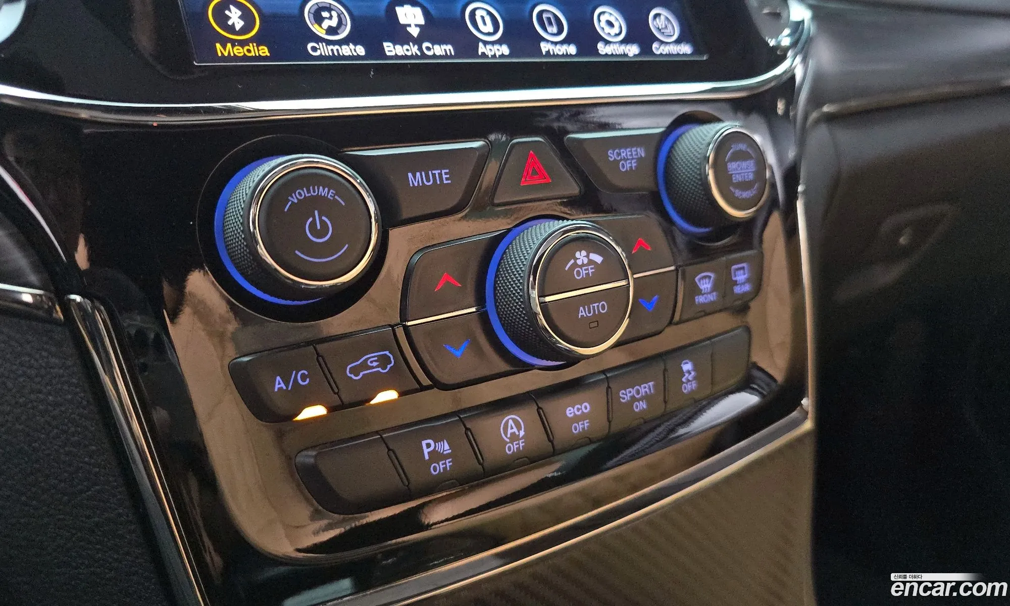 Jeep Grand Cherokee 2020 — 19