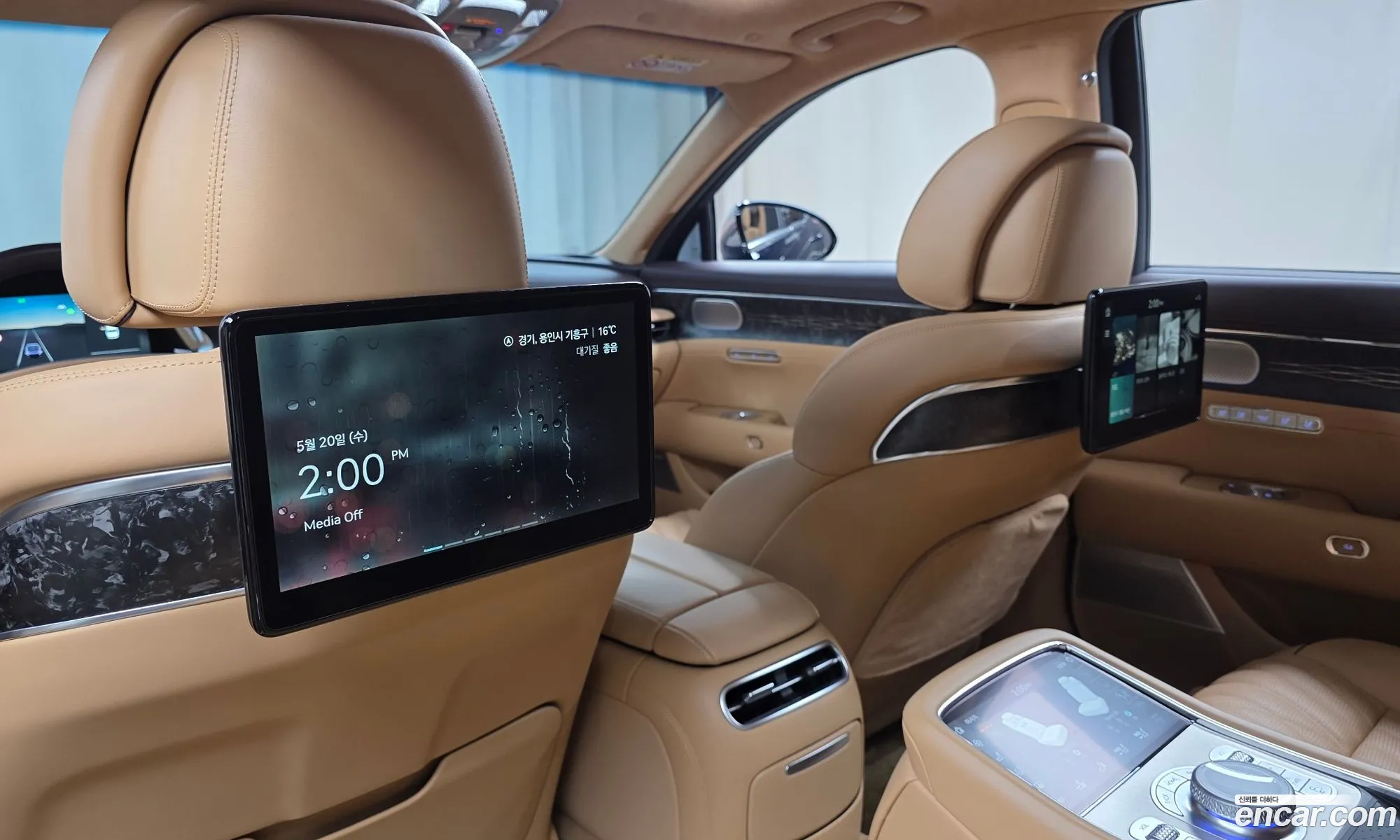 Genesis G90 2022 — 18