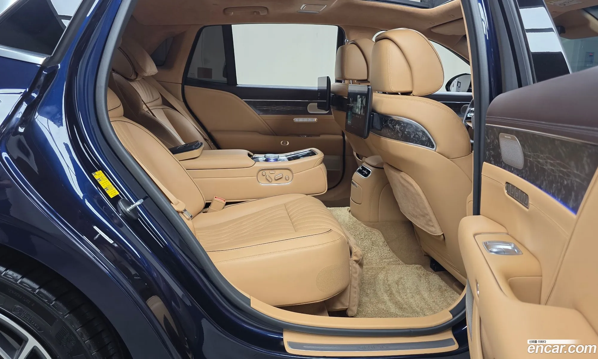 Genesis G90 2022 — 8
