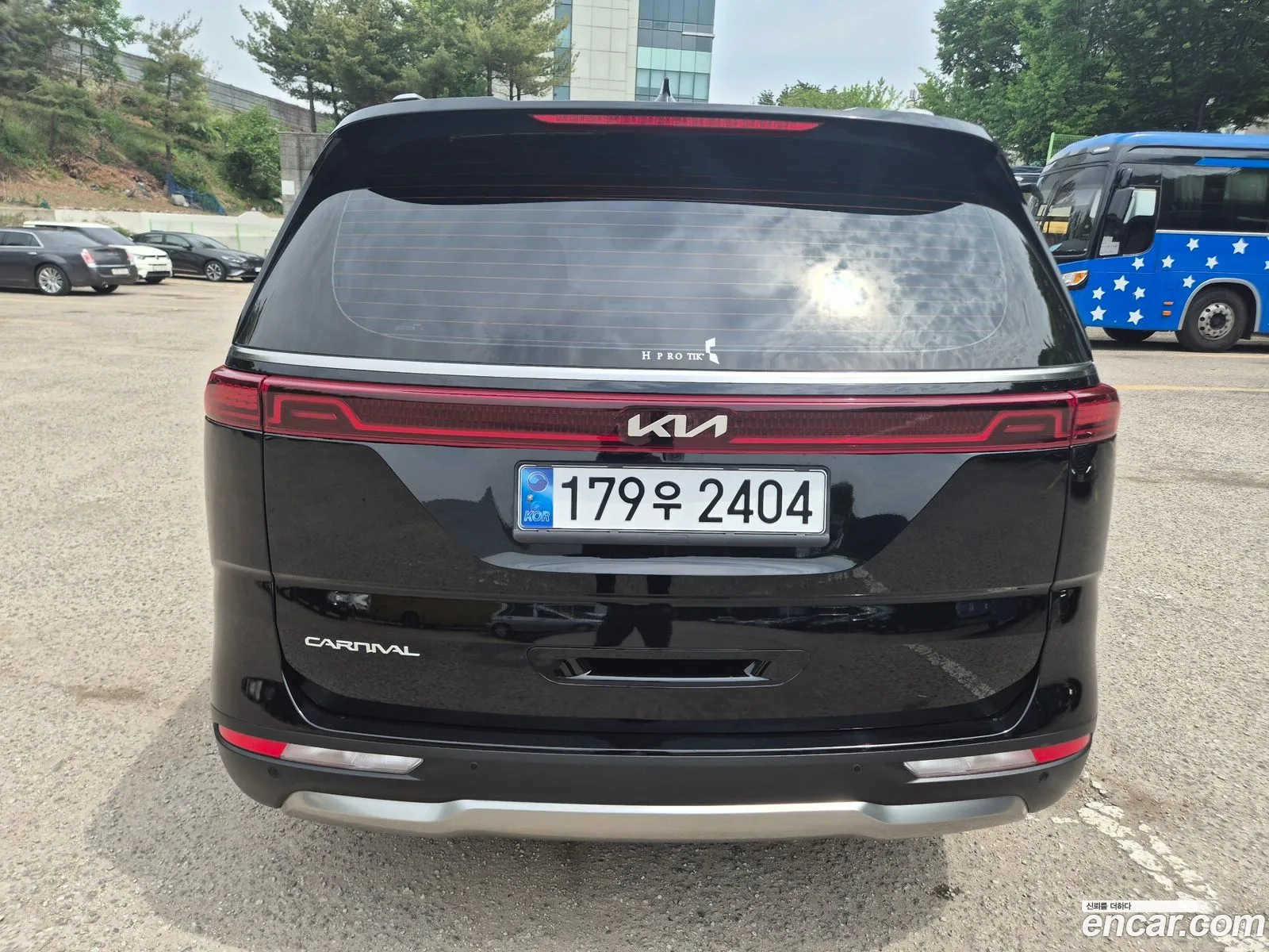 Kia Carnival 2023 — 12