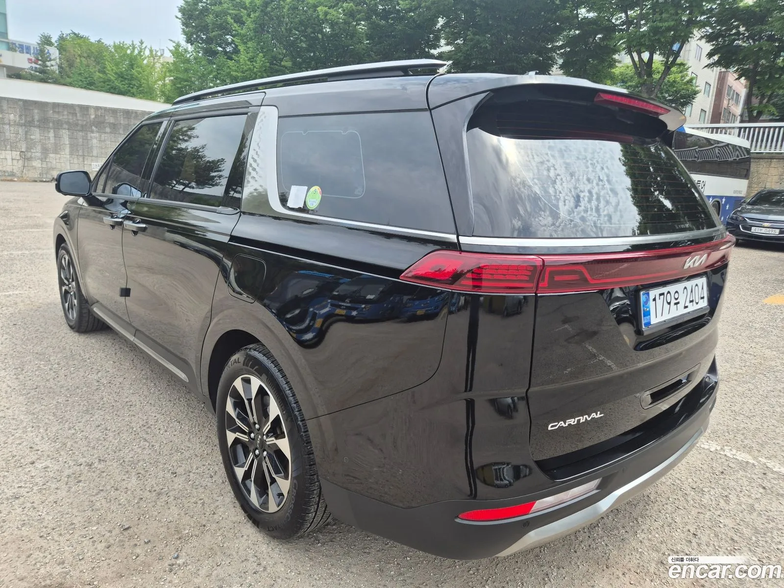 Kia Carnival 2023 — 4