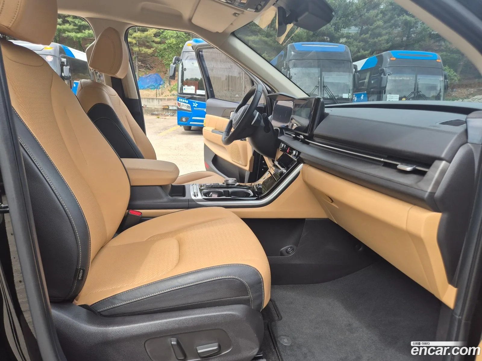 Kia Carnival 2023 — 14