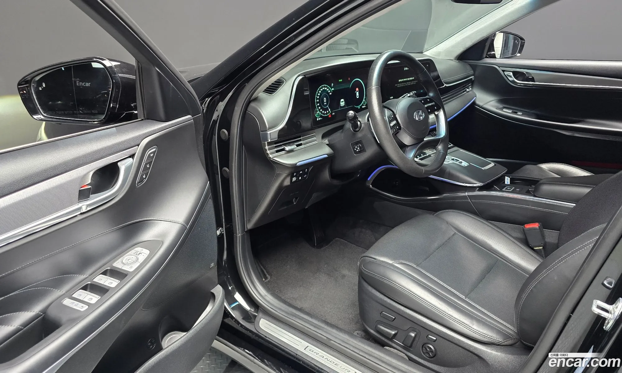 Hyundai Grandeur IG 2022 — 32