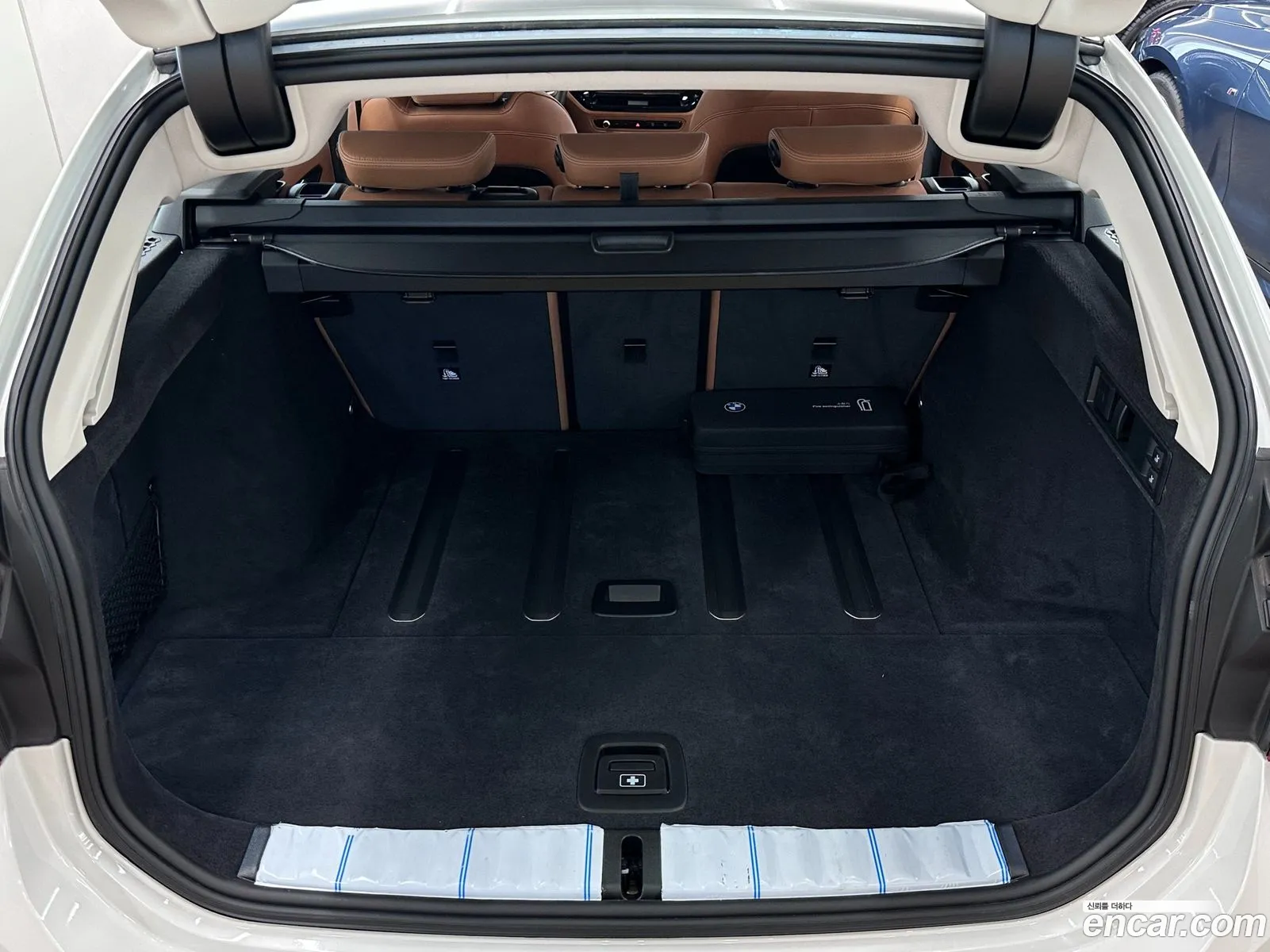 BMW 3 Series 2025 — 4