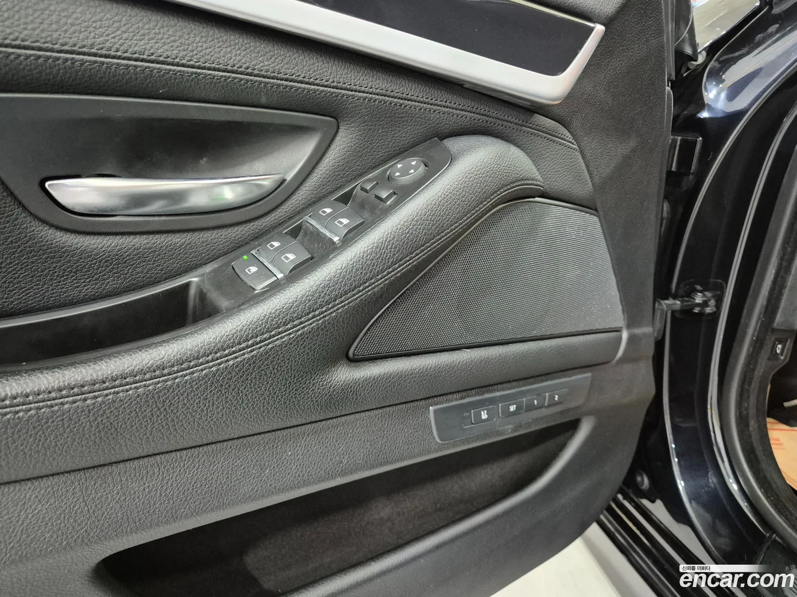 BMW 5 Series 2016 — 16