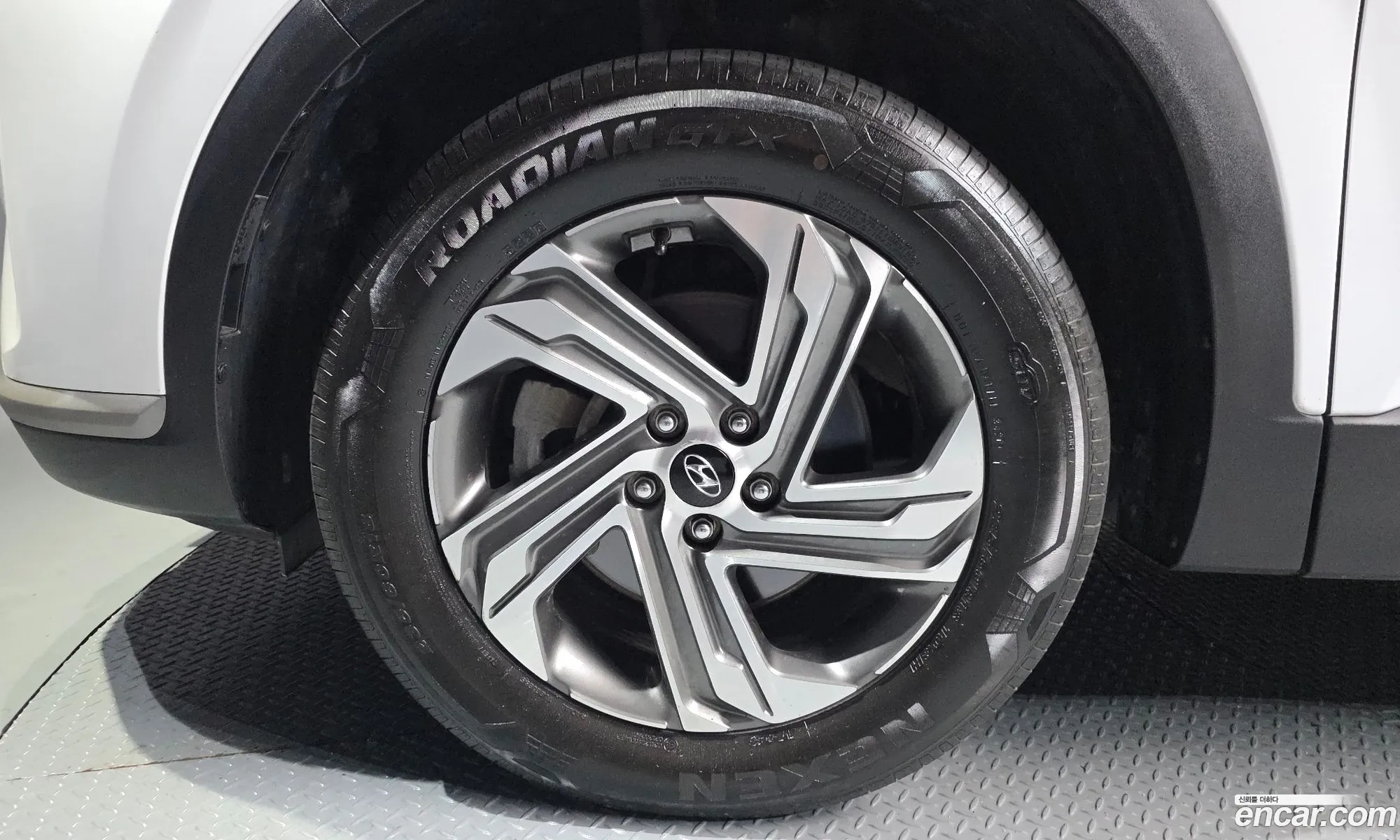 Hyundai Santa Fe 2021 — 20