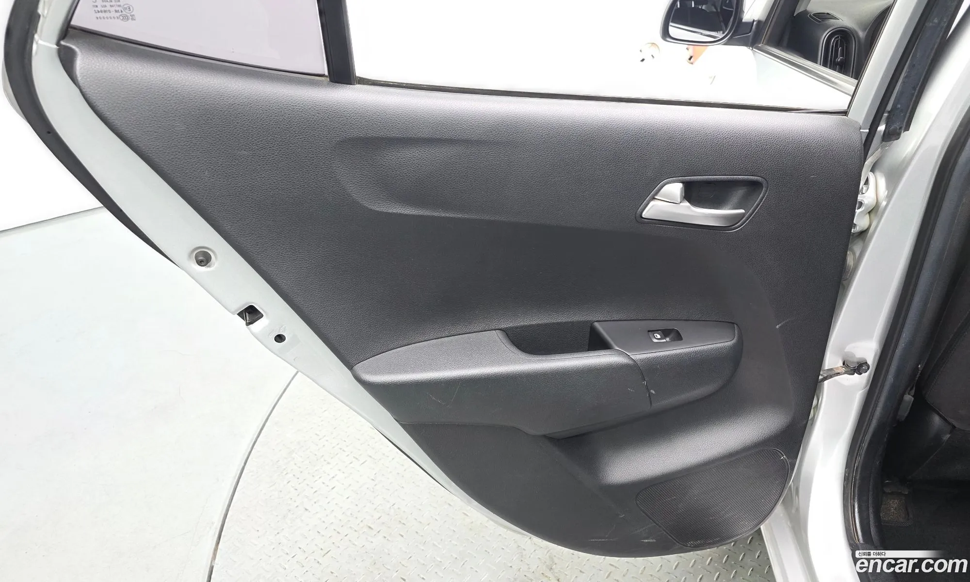 Kia Morning Urban 2023 — 30