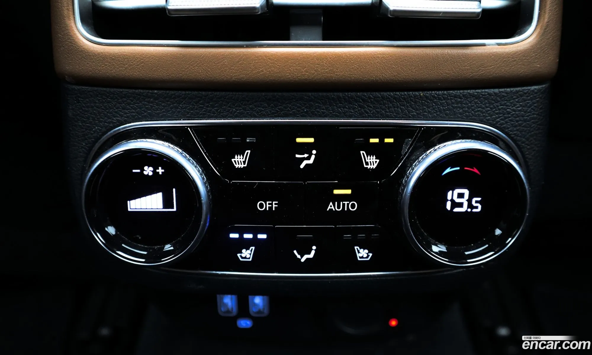 Genesis GV70 2021 — 10