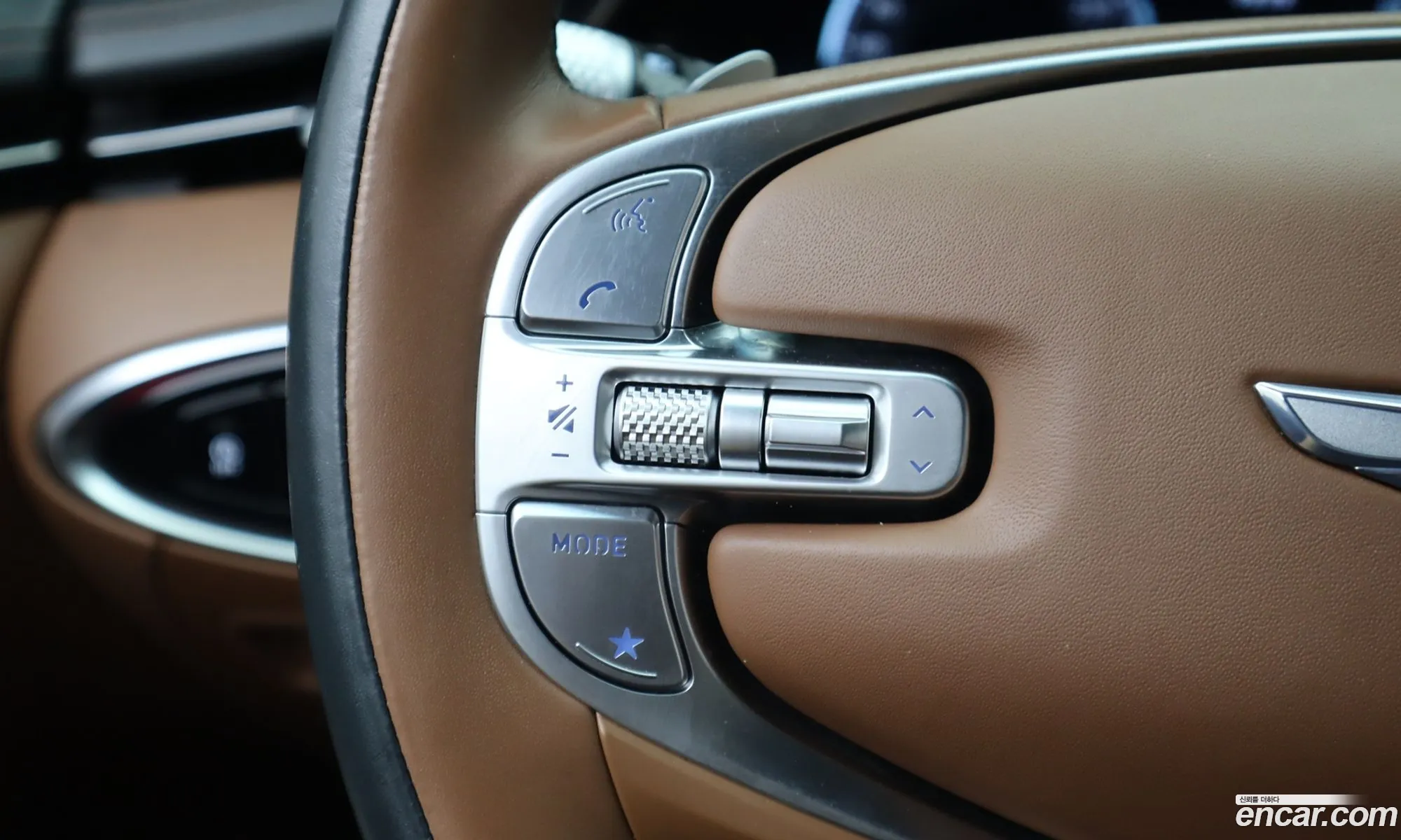 Genesis GV70 2021 — 5