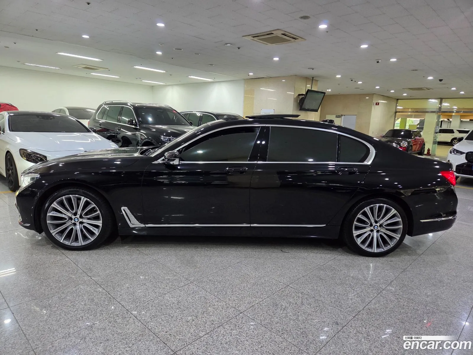 BMW 7 Series 2016 — 14