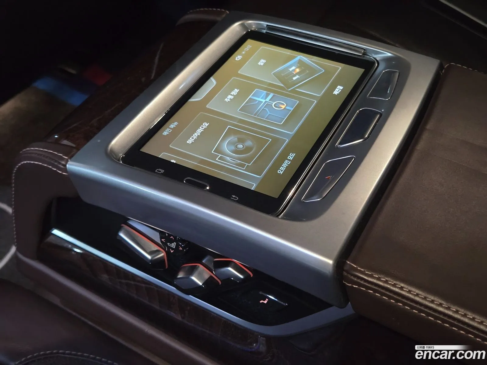 BMW 7 Series 2016 — 7
