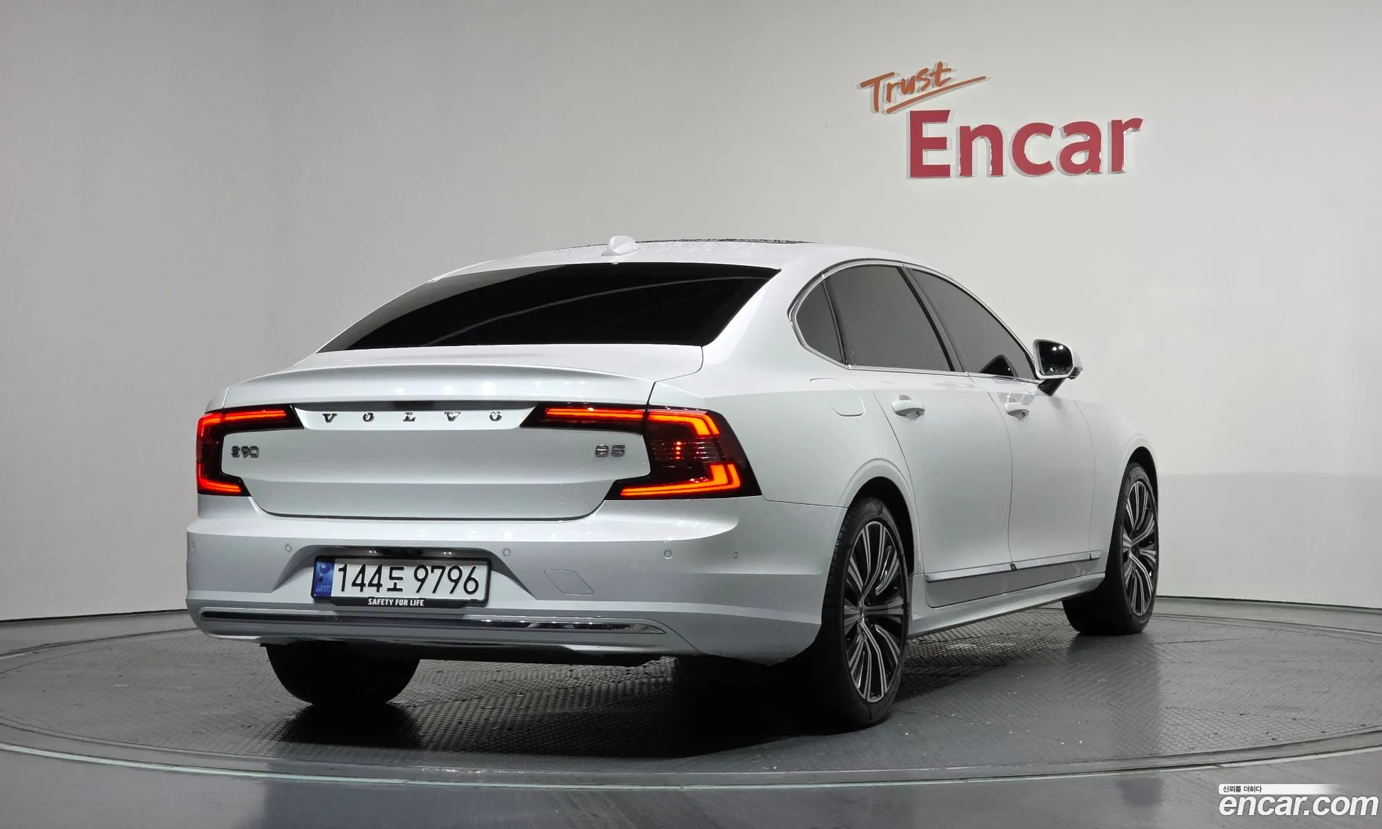 Volvo S90 2024 — 30