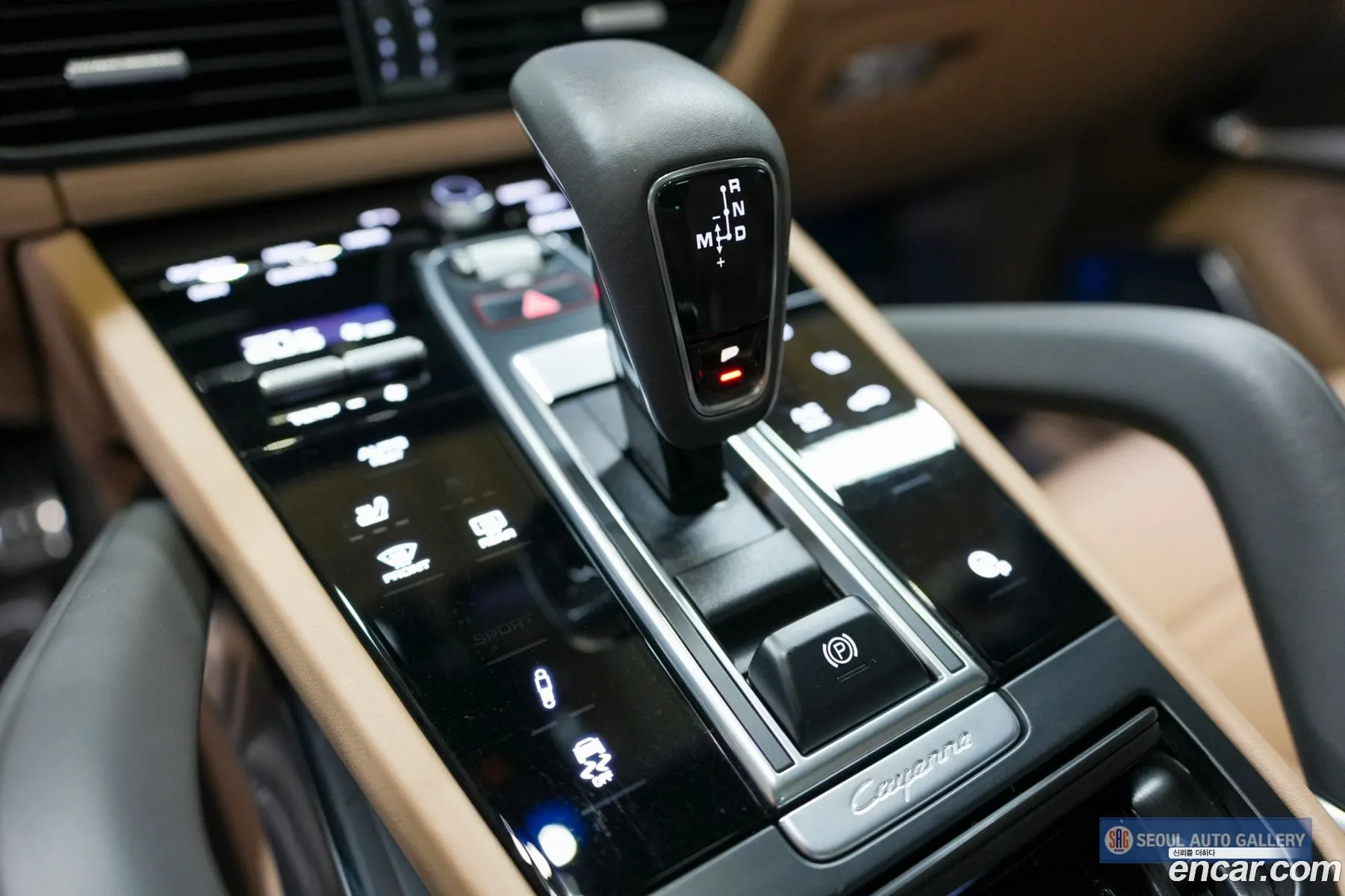 Porsche Cayenne 2021 — 17