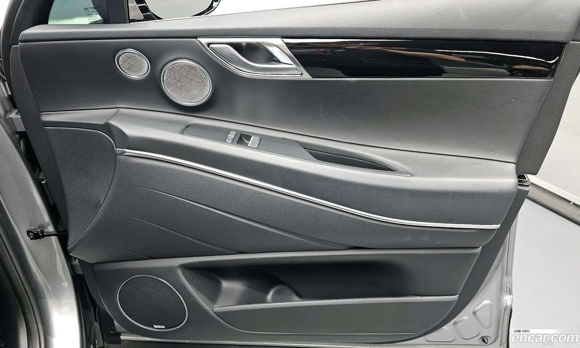 Genesis GV80 2023 — 23