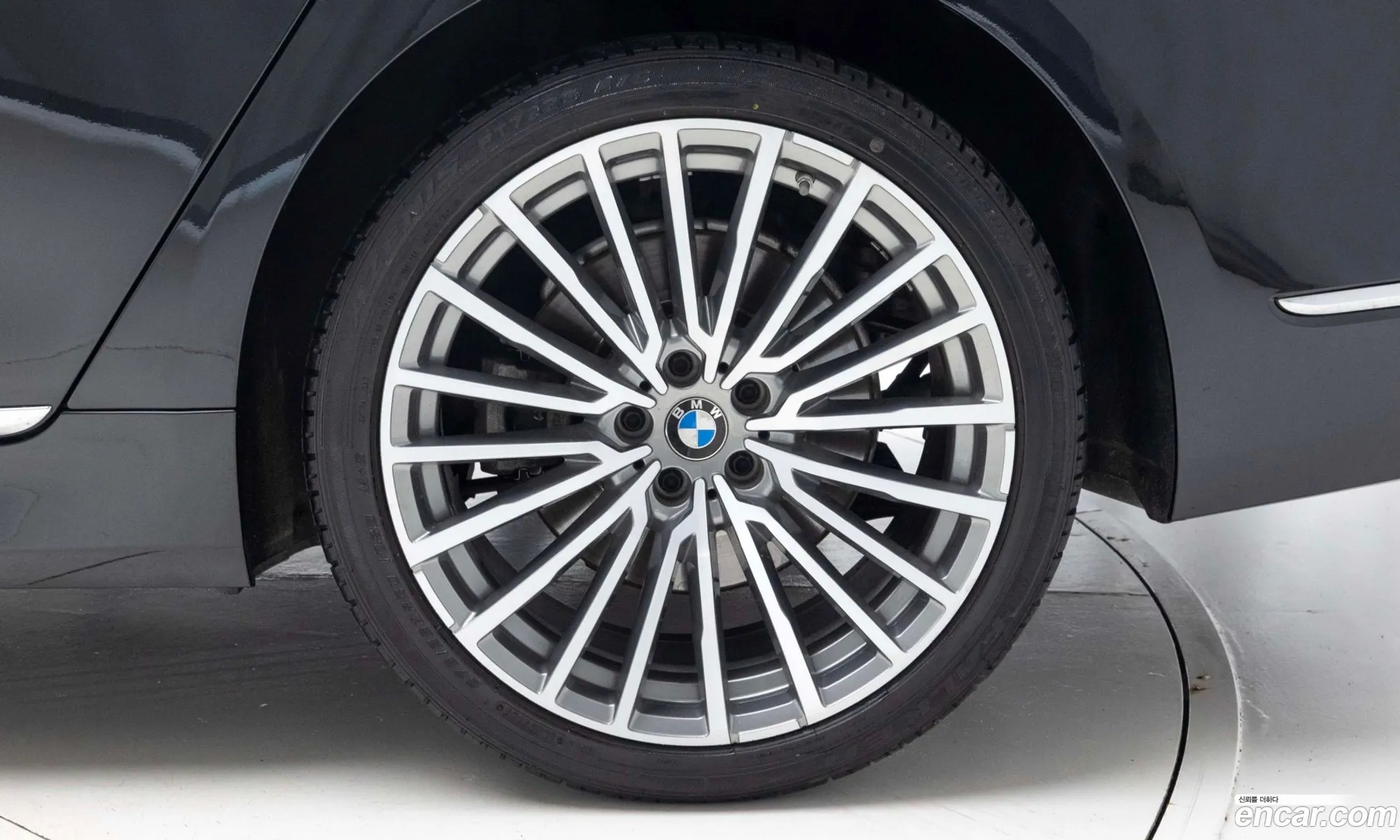 BMW 7 Series 2021 — 5